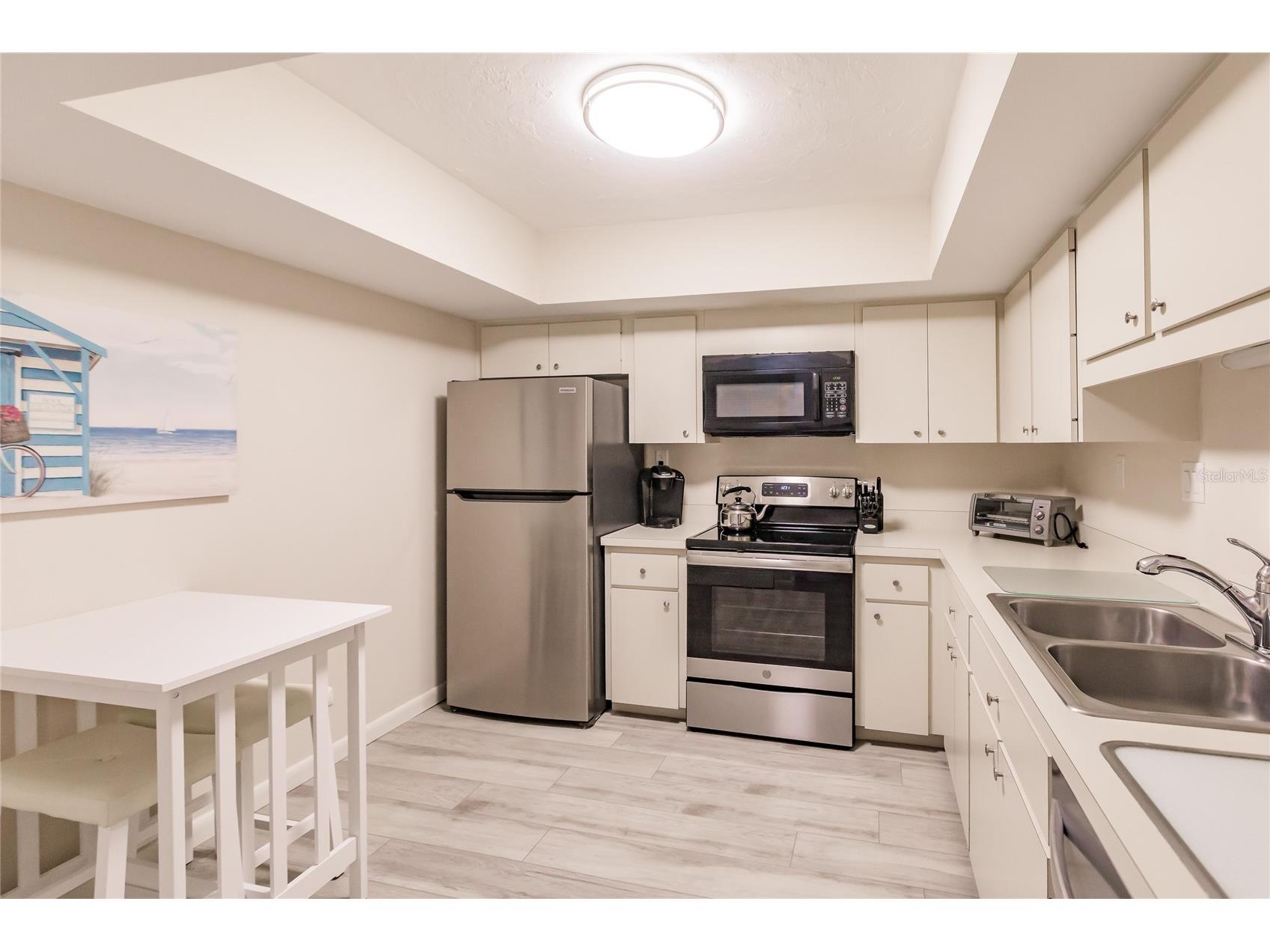 1055 W Peppertree Drive #506AA Sarasota FL 34242 TB8472184 image6