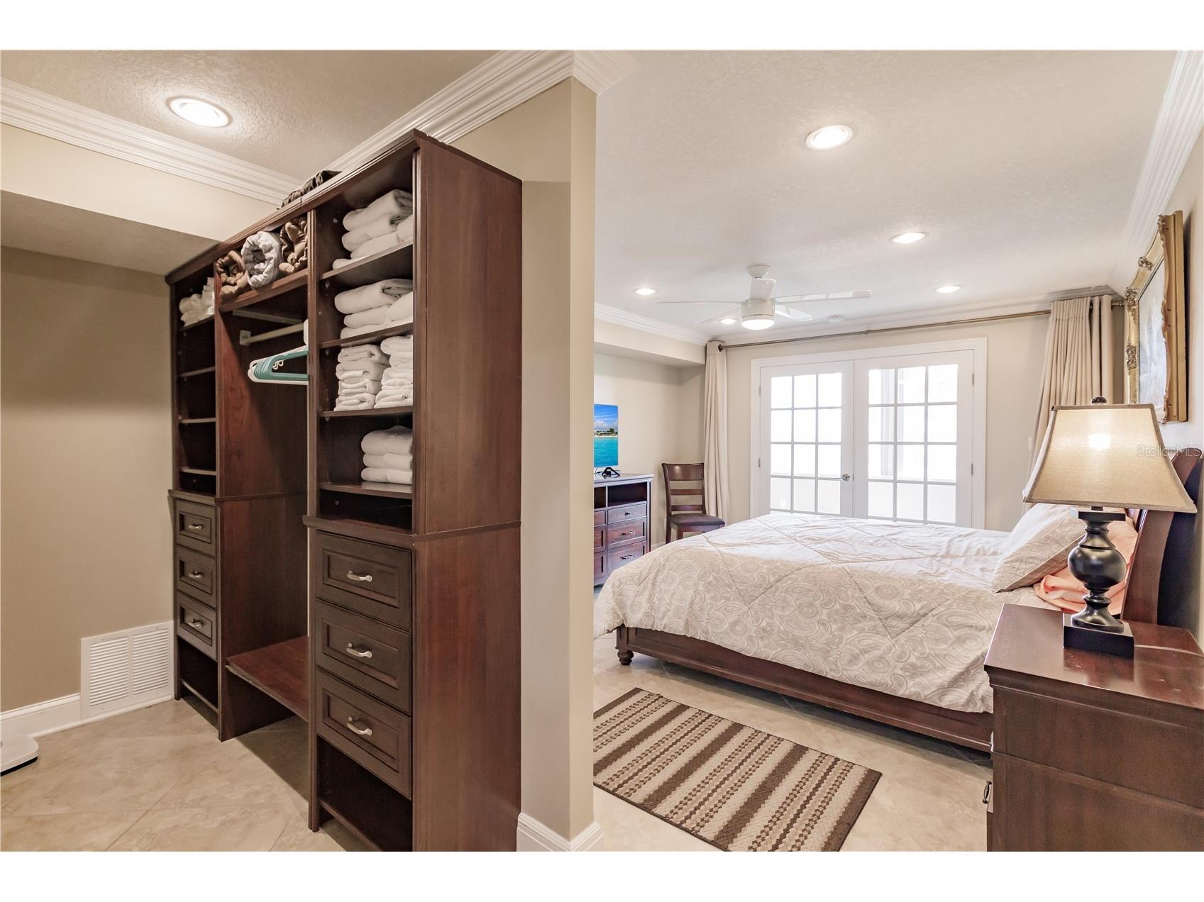 1055 W Peppertree Drive #606AA Sarasota FL 34242 TB8472220 image23