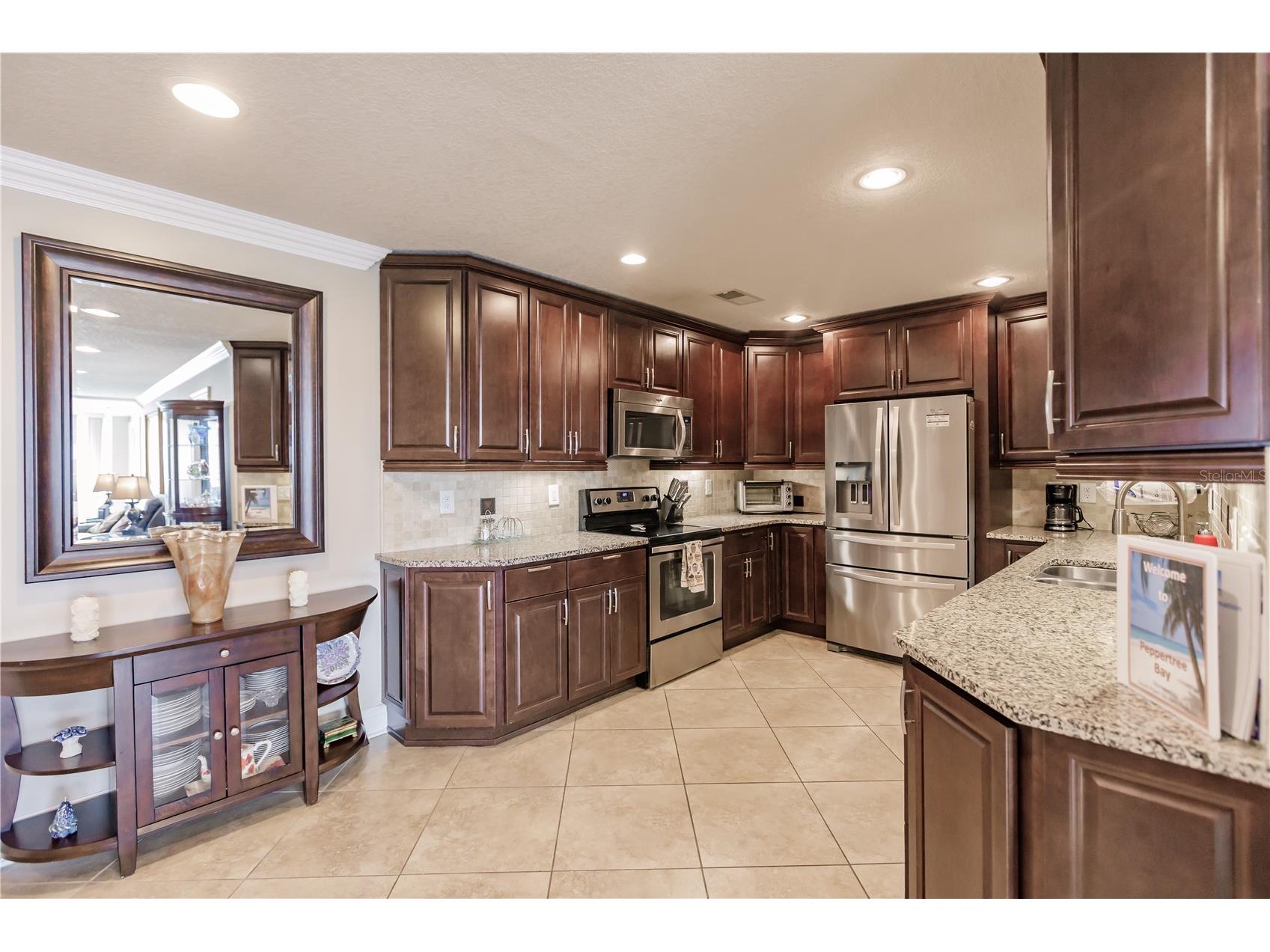 1055 W Peppertree Drive #606AA Sarasota FL 34242 TB8472220 image4
