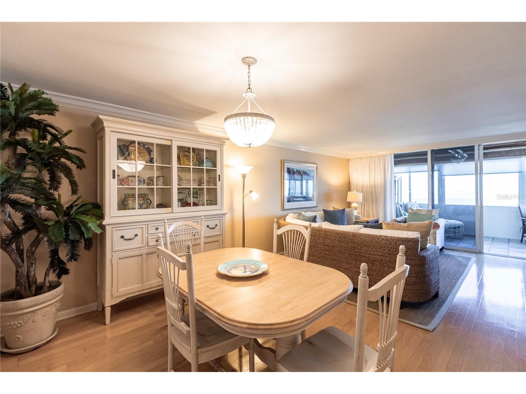 1055 W Peppertree Drive #703AA Sarasota FL 34242 TB8472152 image3