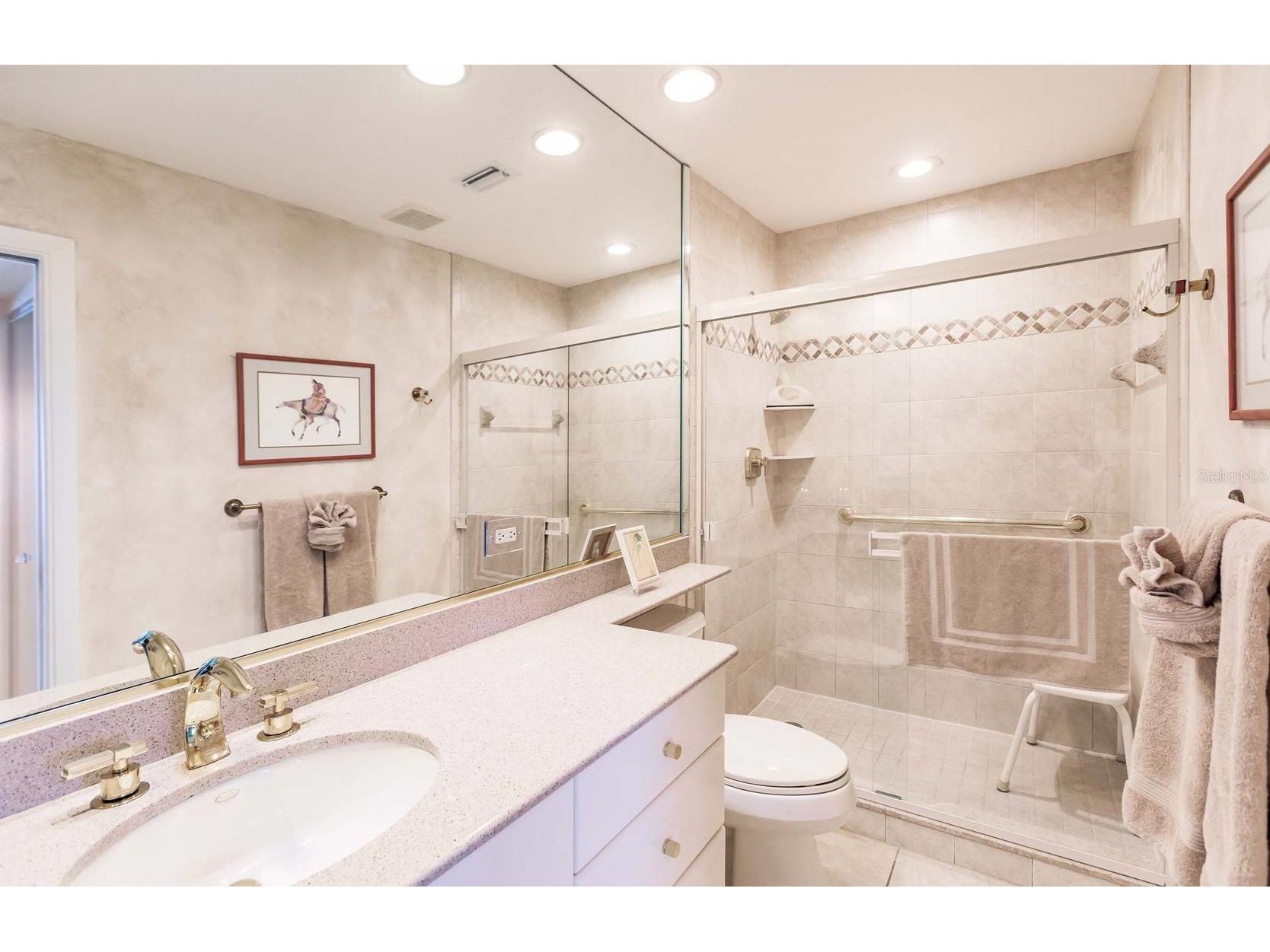 1055 W Peppertree Drive #802AA Sarasota FL 34242 TB8466511 image14