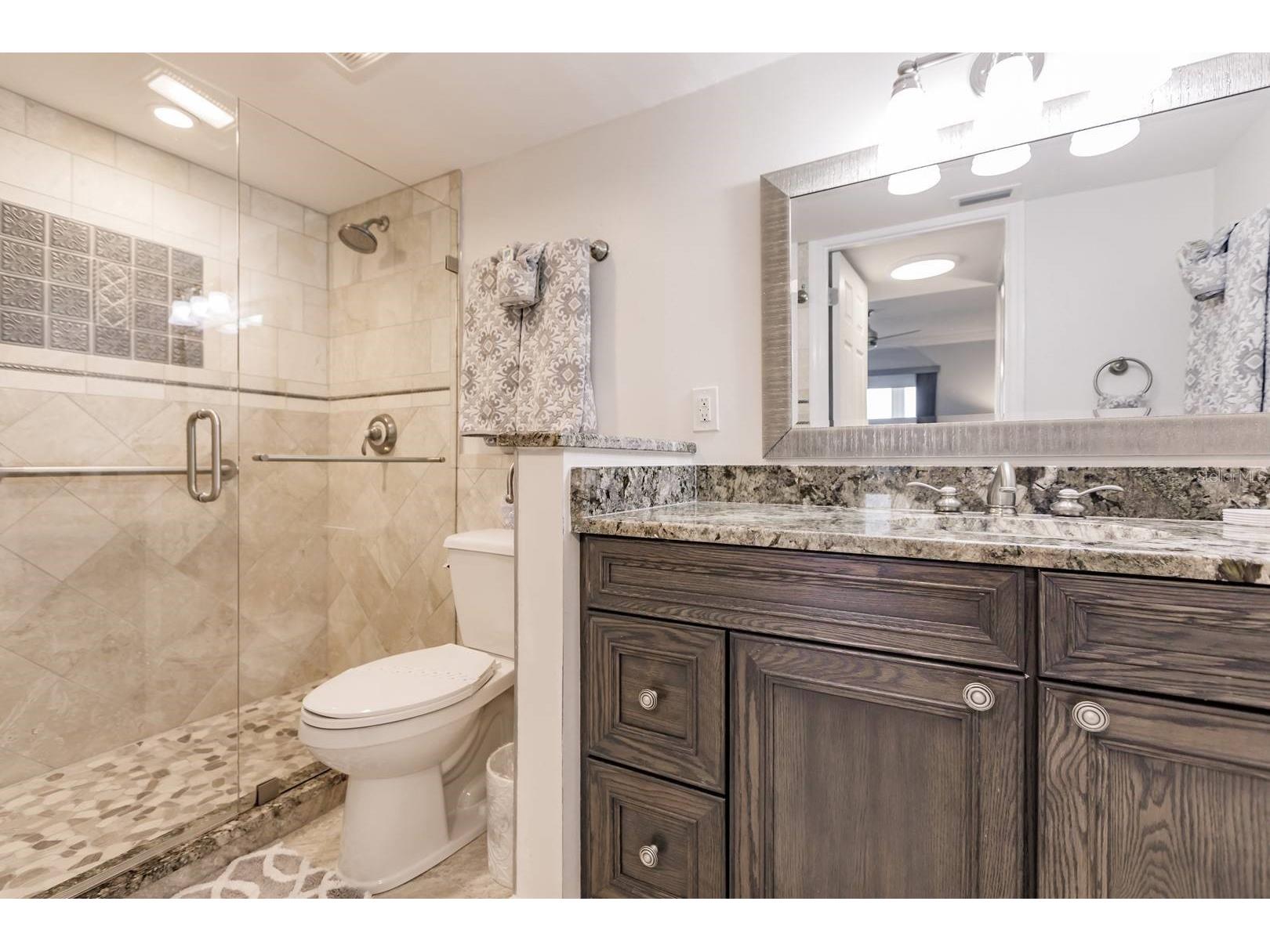 1055 W Peppertree Drive #805AA Sarasota FL 34242 TB8466454 image17