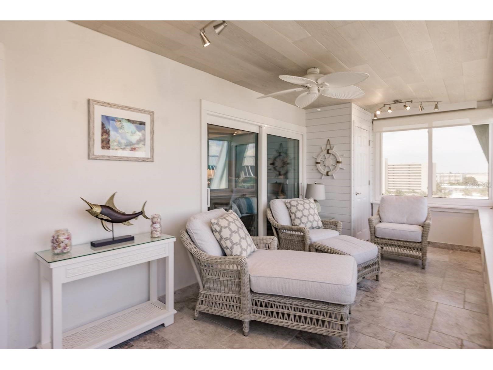 1055 W Peppertree Drive #805AA Sarasota FL 34242 TB8466454 image28