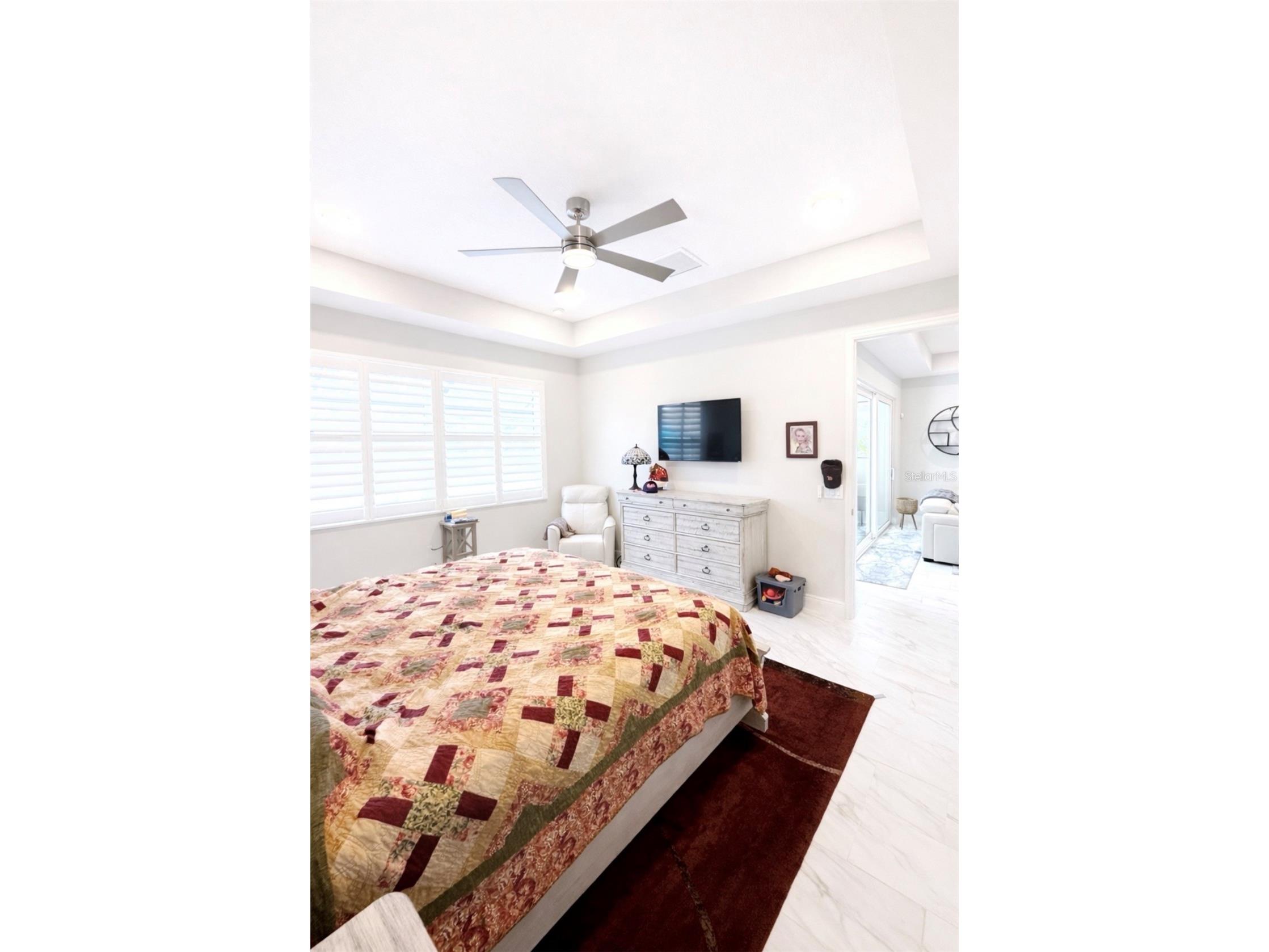 1055 Waterline Court Sarasota FL 34240 A4688404 image13