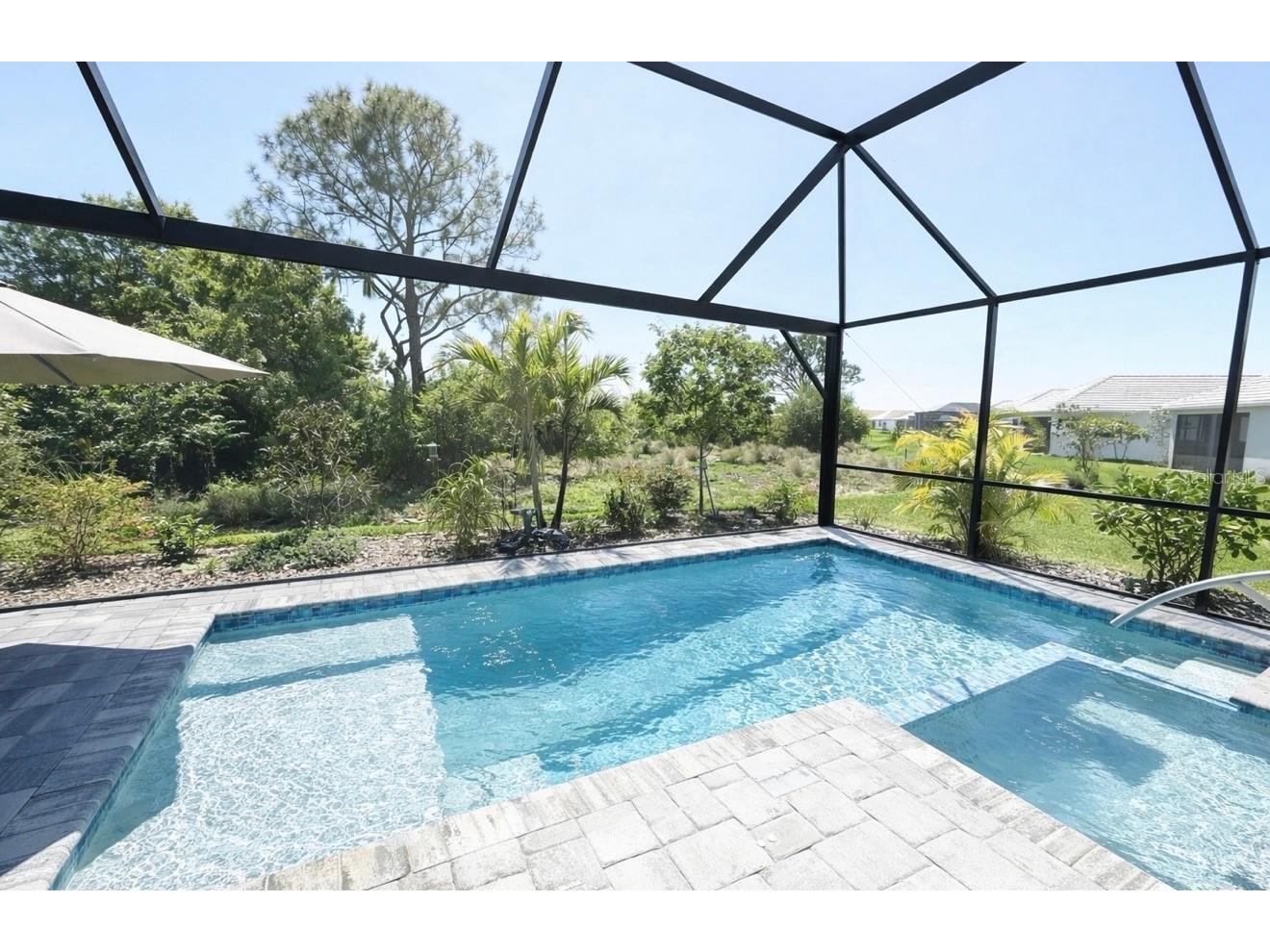 1055 Waterline Court Sarasota FL 34240 A4688404 image3
