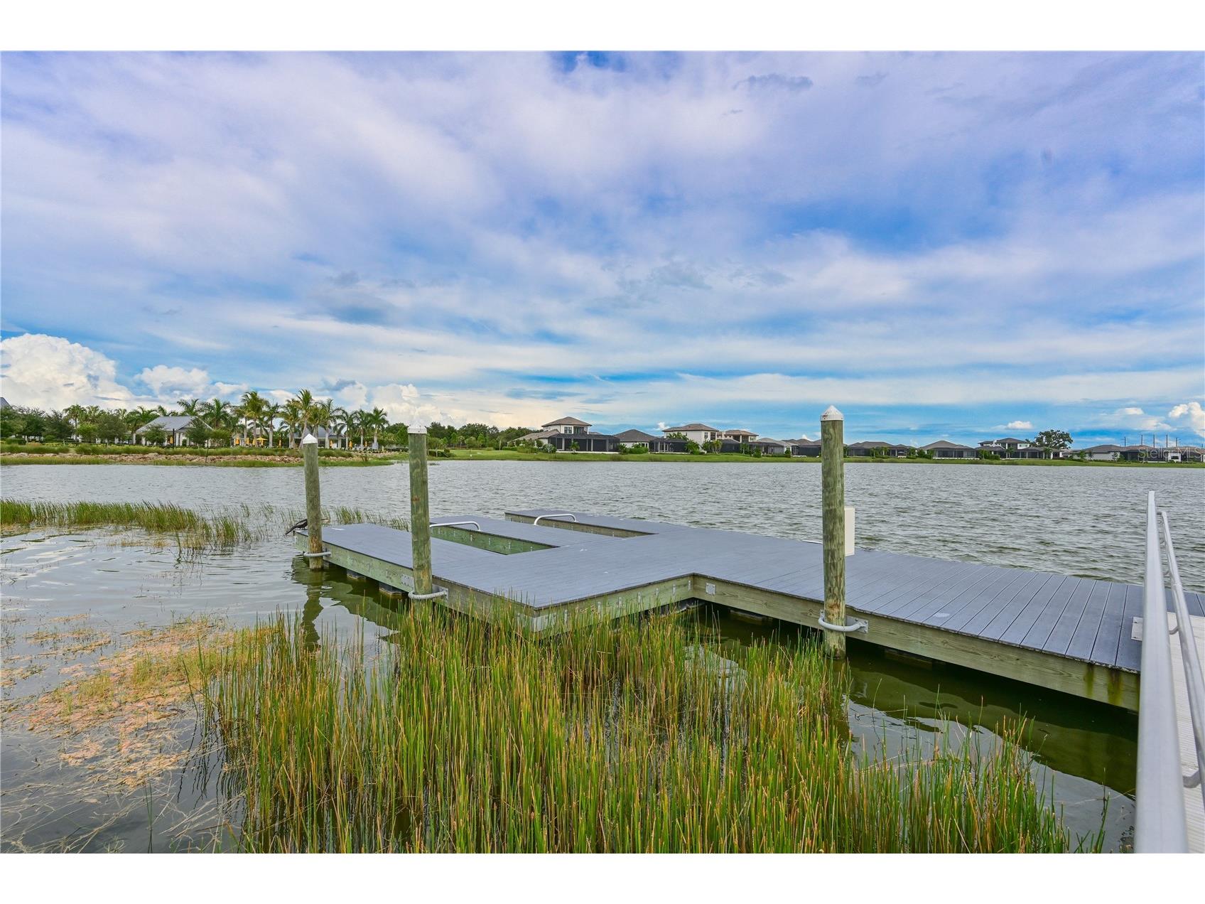 1055 Waterline Court Sarasota FL 34240 A4688404 image36