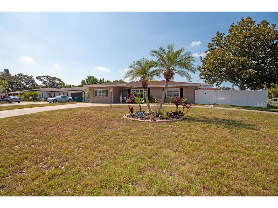 10552 Valencia Road Seminole FL 33772 U8205954 image1