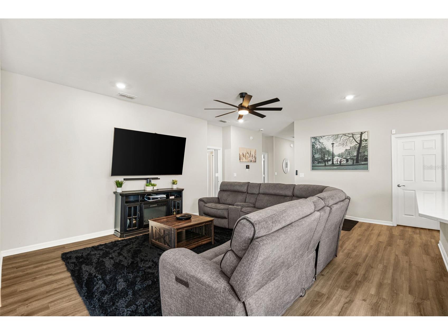 1056 Aruba Avenue Mulberry FL 33860 L4959015 image10