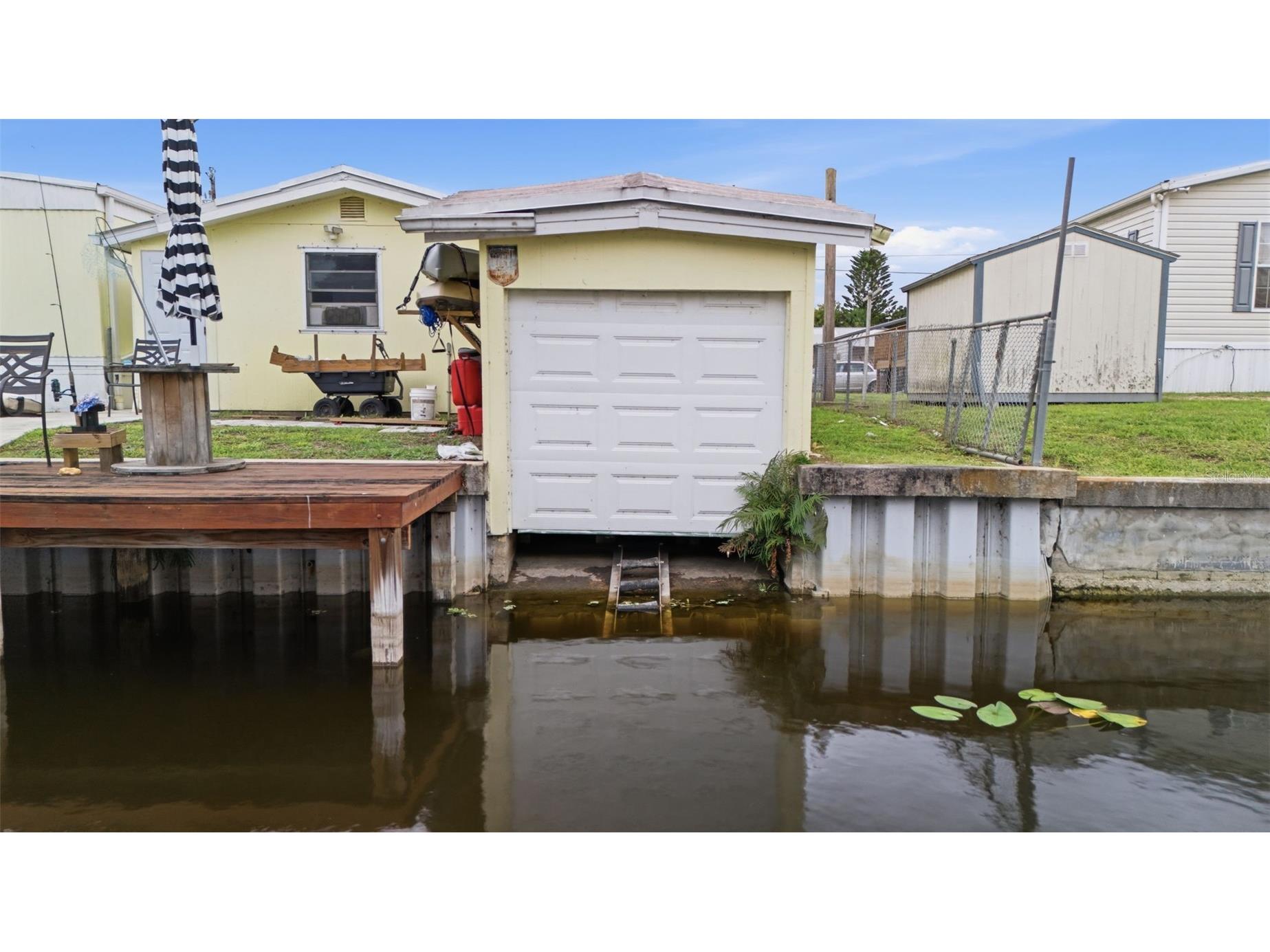 1056 Blue Heron Lane Moore Haven FL 33471 - LAKE OKEECHOBEE A4695914 image5