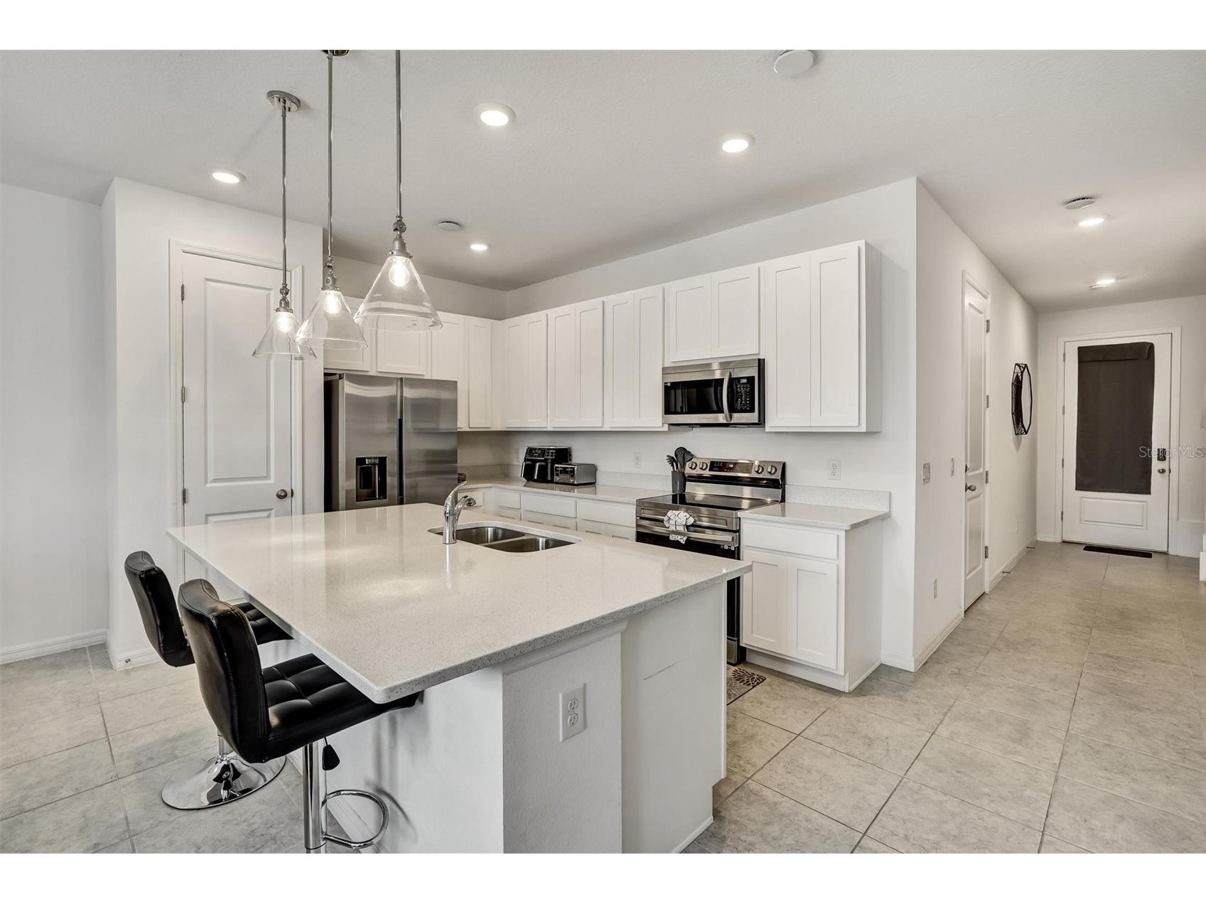 1056 Plantation Lane Davenport FL 33896 O6393421 image3