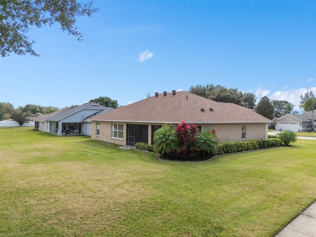 1056 Princeton Drive Clermont FL 34711 O6356864 image2
