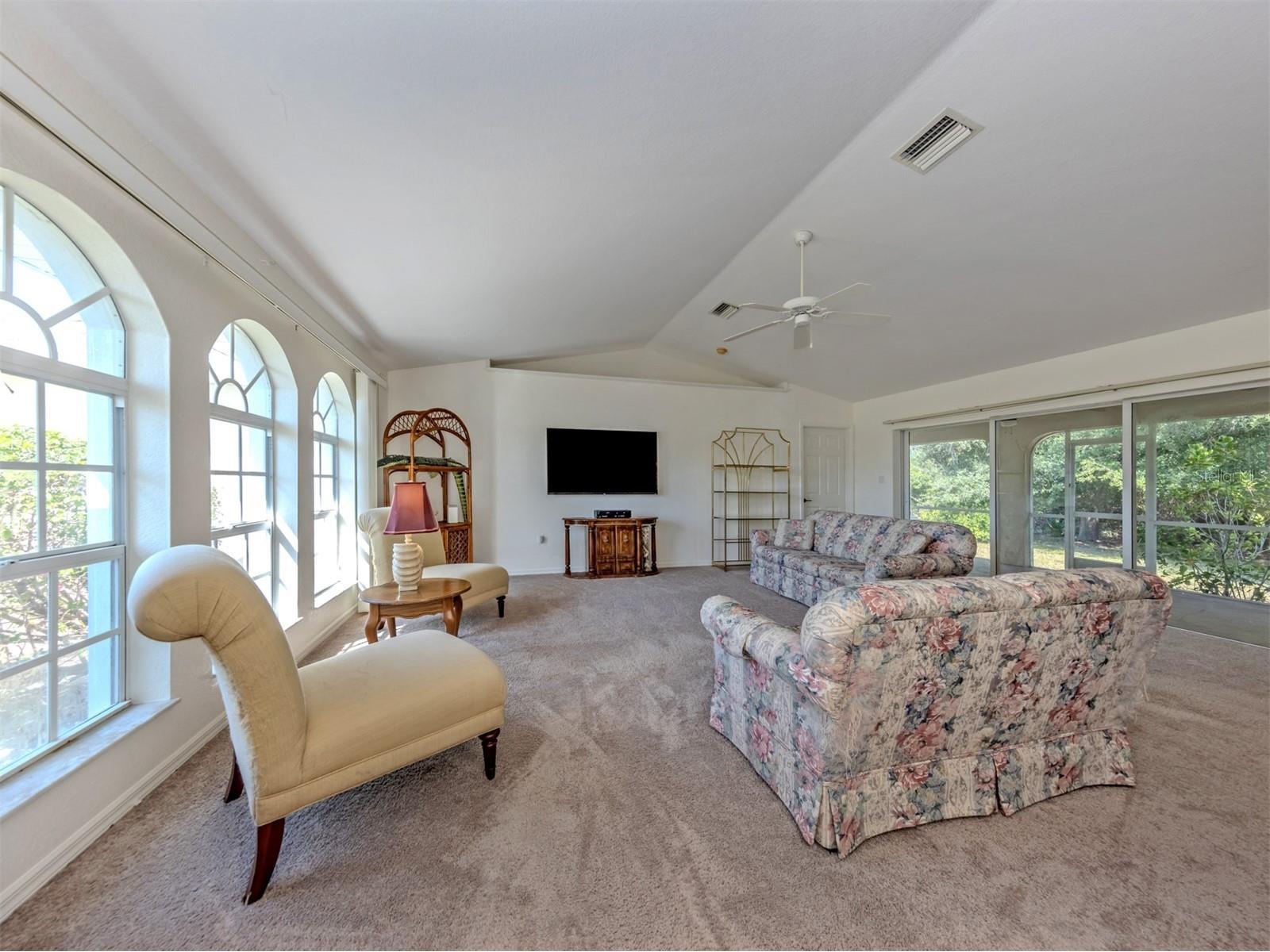 1056 Rotonda Circle Rotonda West FL 33947 TB8525900 image20