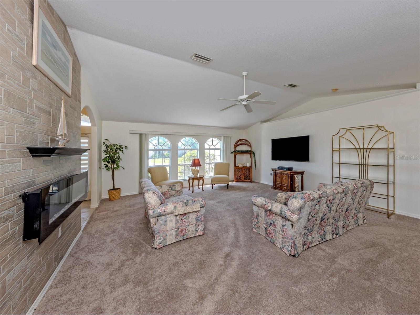 1056 Rotonda Circle Rotonda West FL 33947 TB8525900 image21