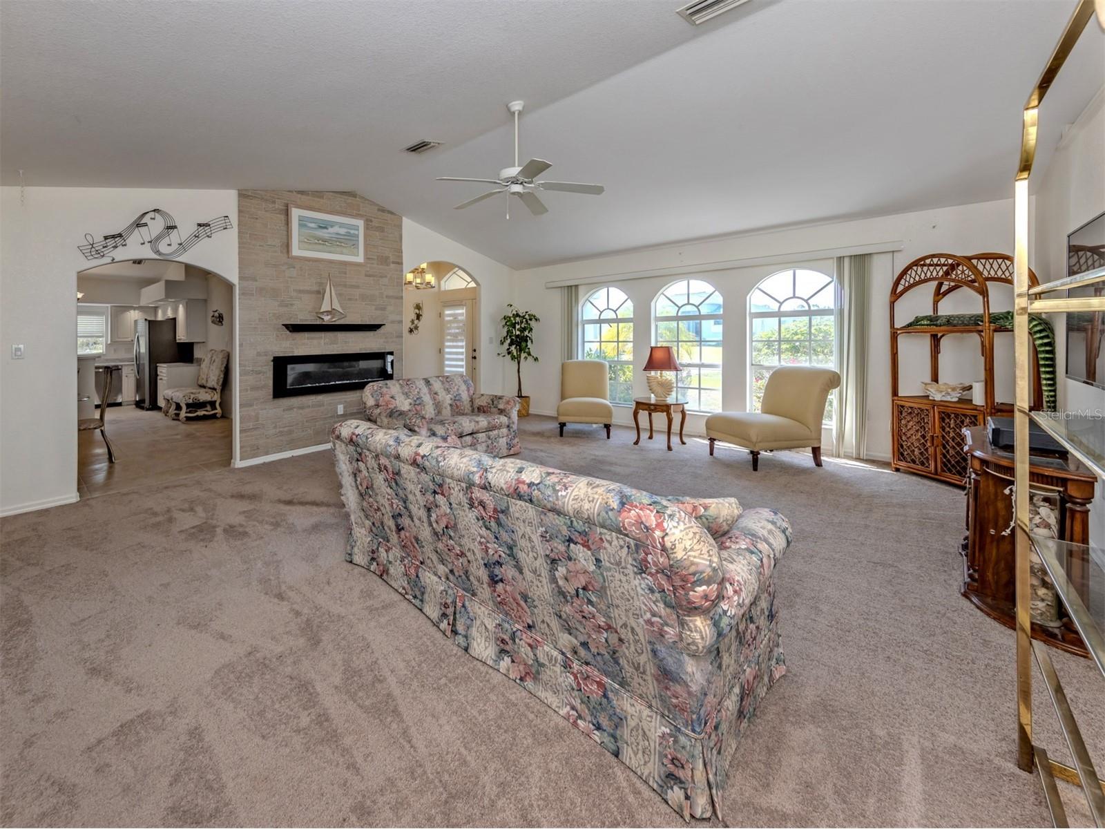 1056 Rotonda Circle Rotonda West FL 33947 TB8525900 image22