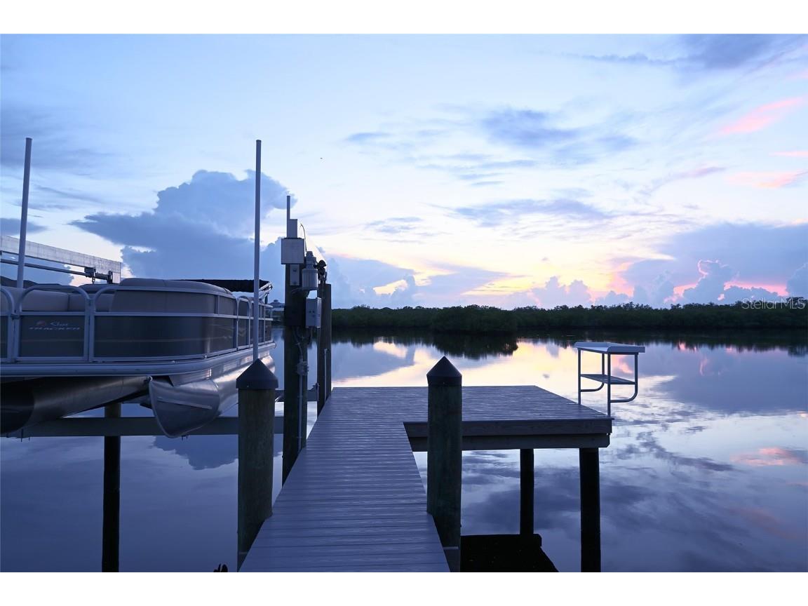 1056 Seagrape Drive Ruskin FL 33570 A4664491 image22