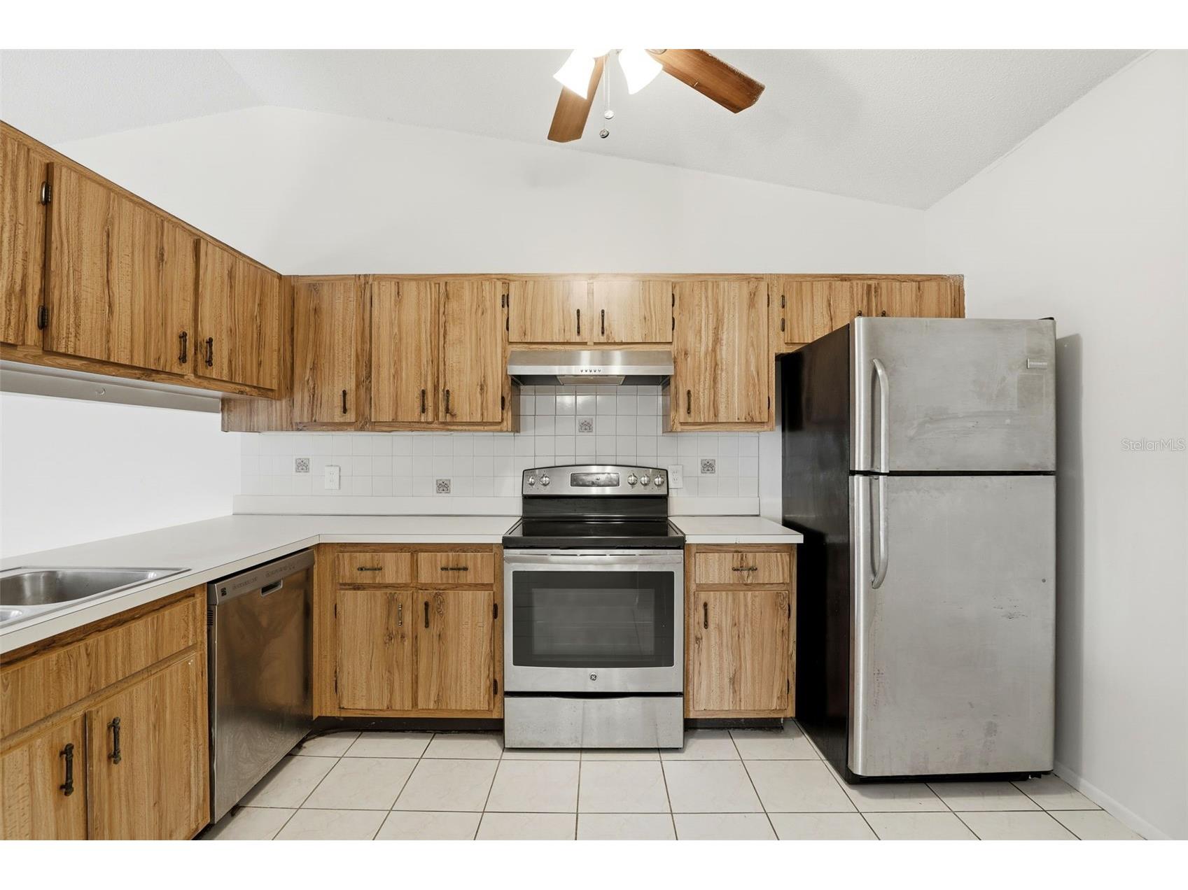 1056 Soria Avenue Orlando FL 32807 O6413360 image12