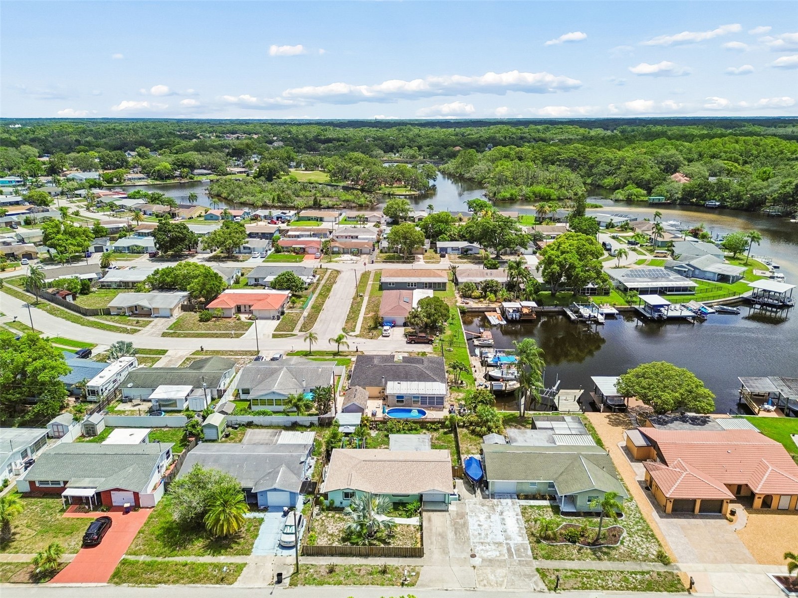1056 Tamarac Drive Holiday FL 34690 TB8527609 image38