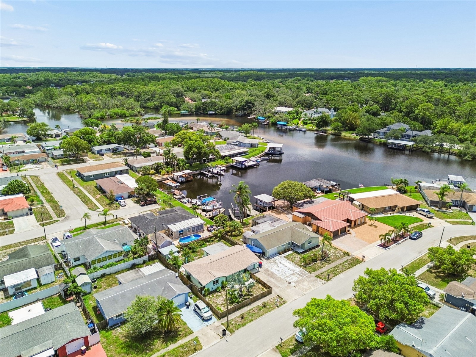 1056 Tamarac Drive Holiday FL 34690 TB8527609 image39
