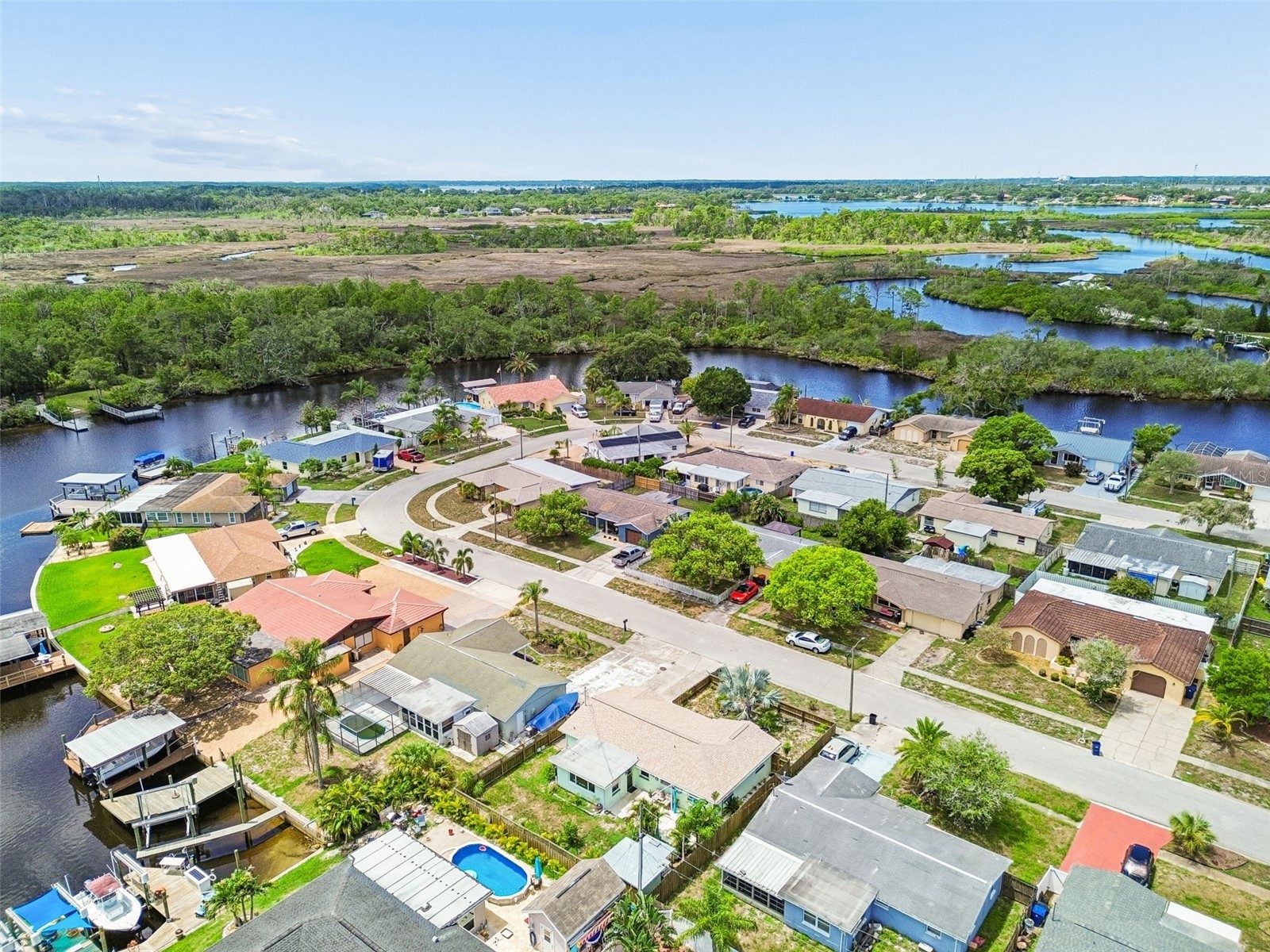 1056 Tamarac Drive Holiday FL 34690 TB8527609 image42