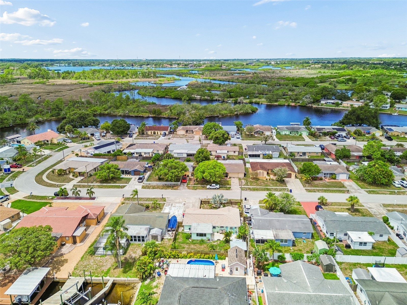 1056 Tamarac Drive Holiday FL 34690 TB8527609 image43