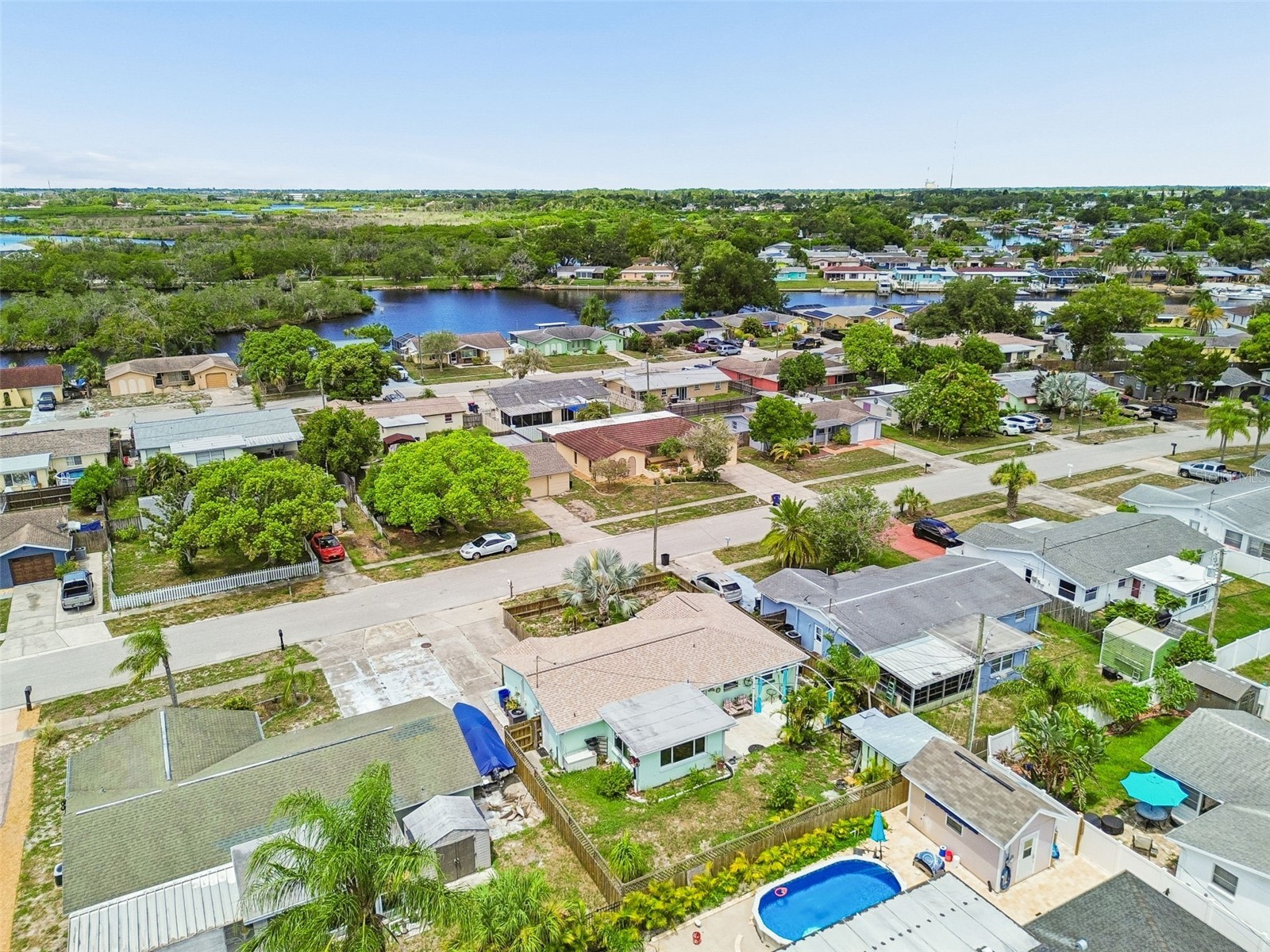 1056 Tamarac Drive Holiday FL 34690 TB8527609 image45