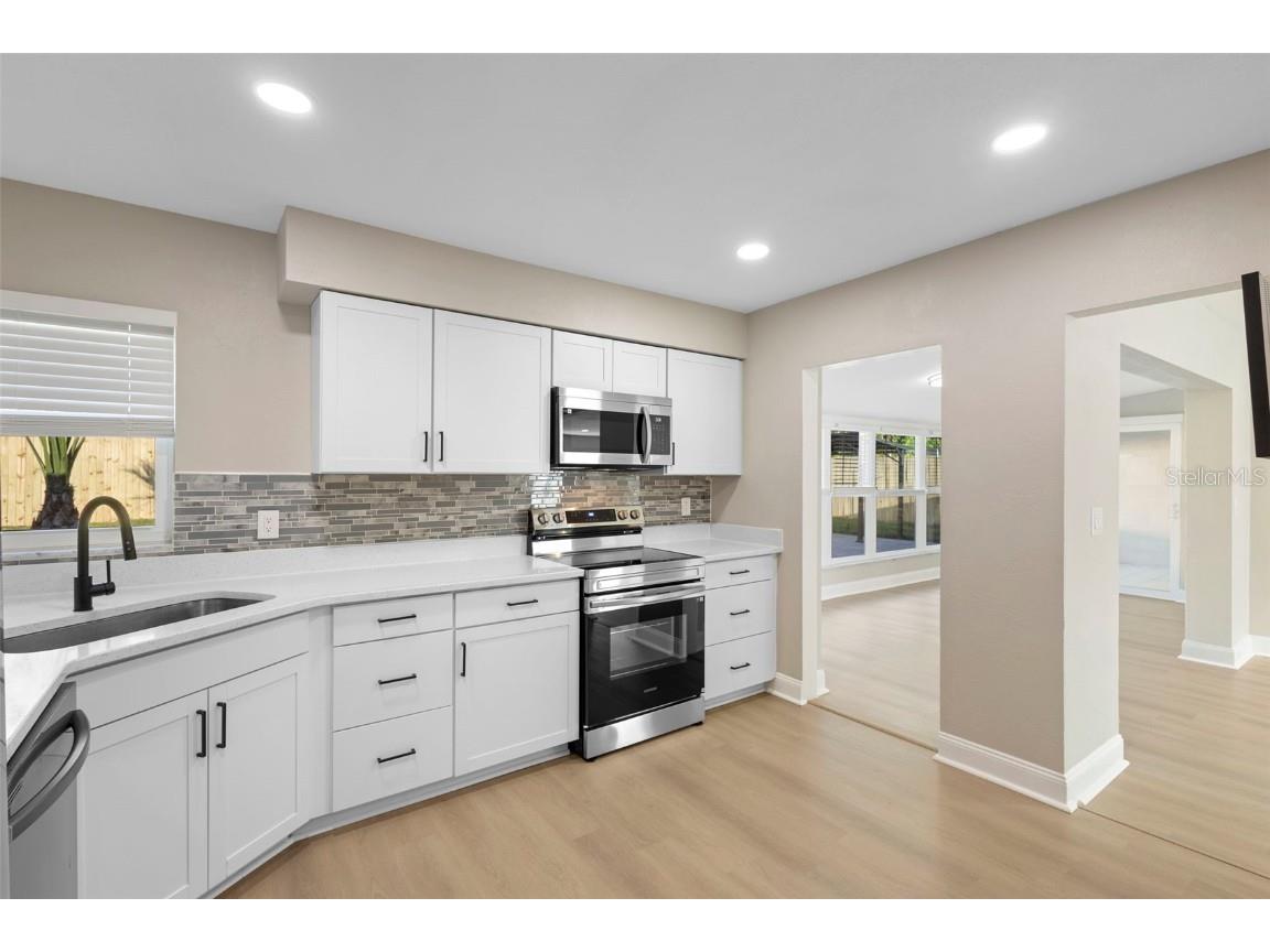 1056 Wakefield Circle E Deltona FL 32725 O6347720 image24