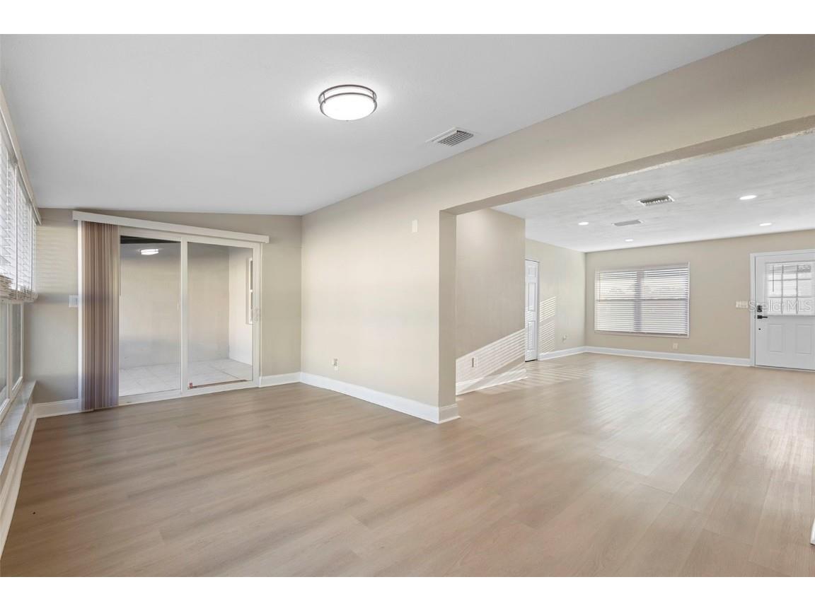 1056 Wakefield Circle E Deltona FL 32725 O6347720 image48