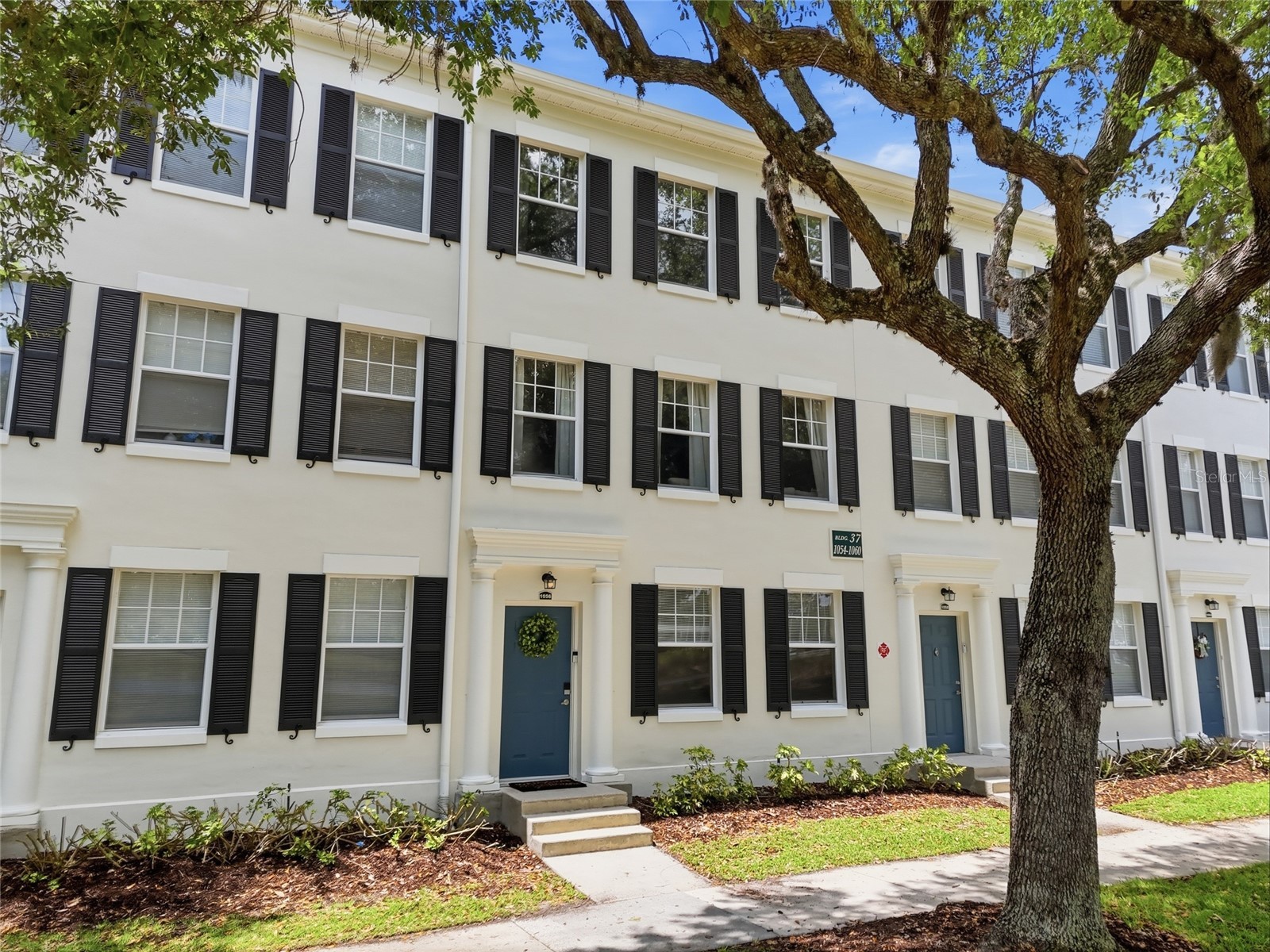1056 Waterside Drive Celebration FL 34747 O6402362 image1