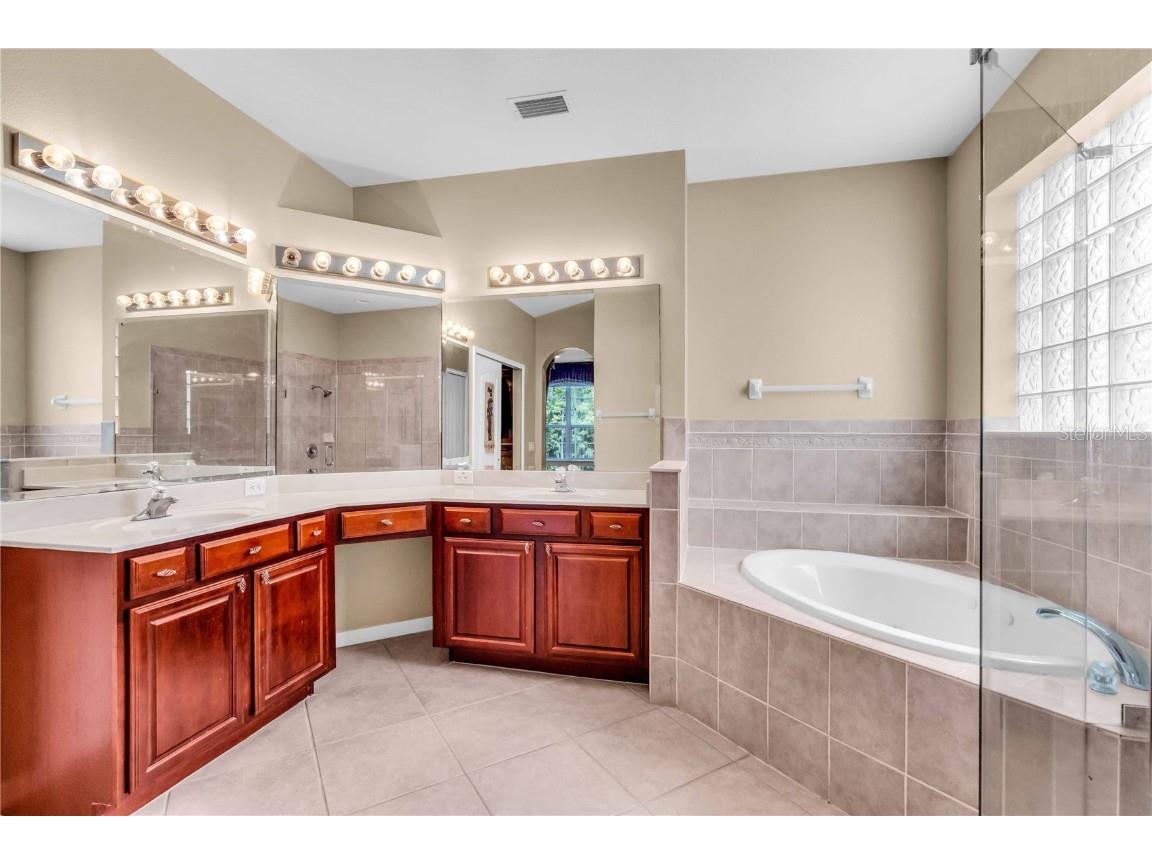 10561 Bermuda Isle Drive Tampa FL 33647 TB8434406 image13