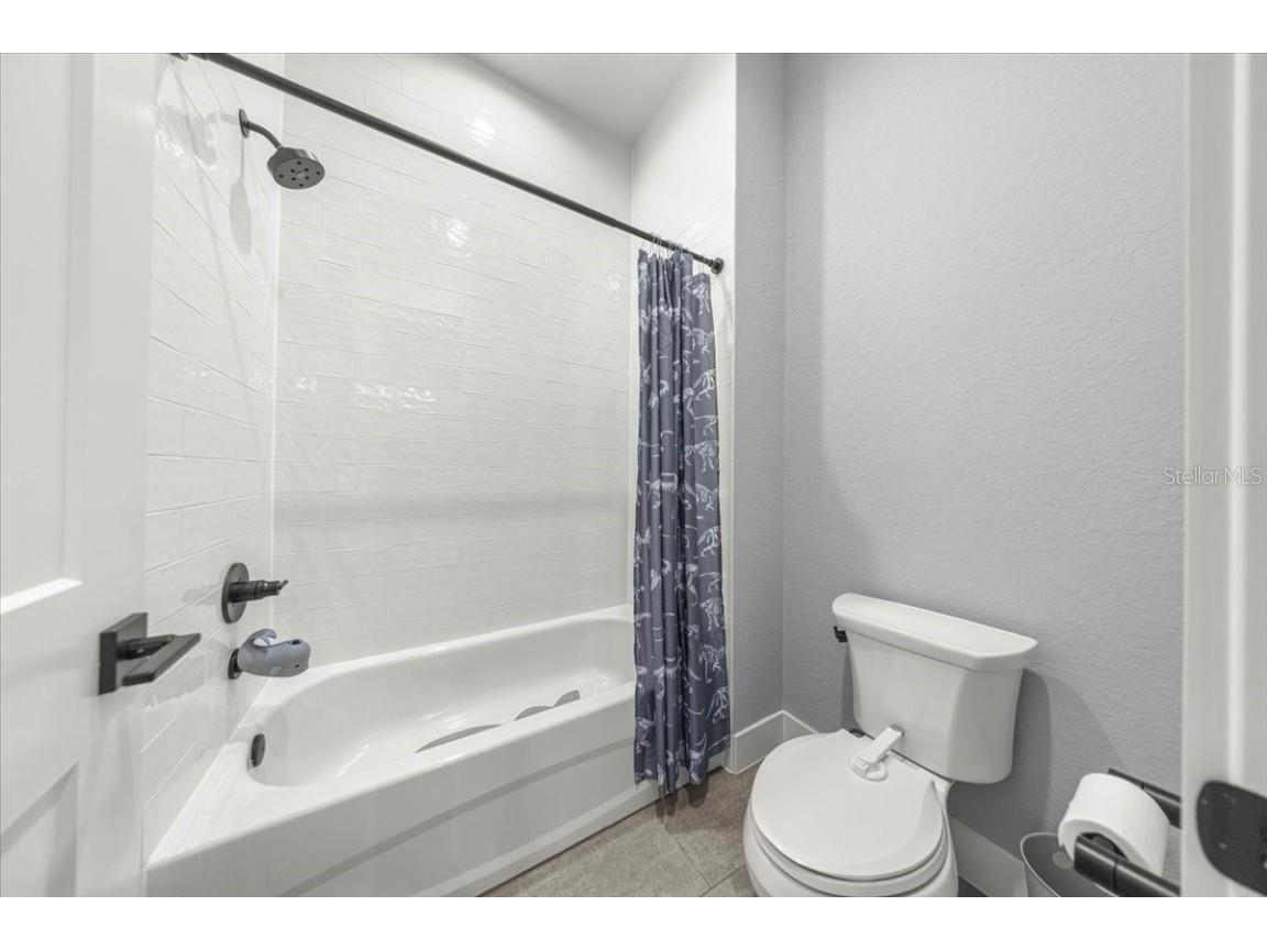 10561 NE 104th Circle Oxford FL 34484 OM714193 image32