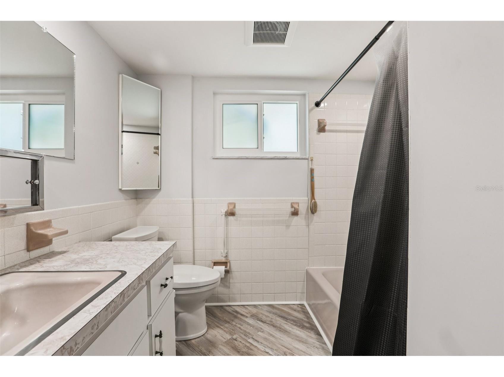 10569 Lake Vista Drive Seminole FL 33772 TB8485677 image15