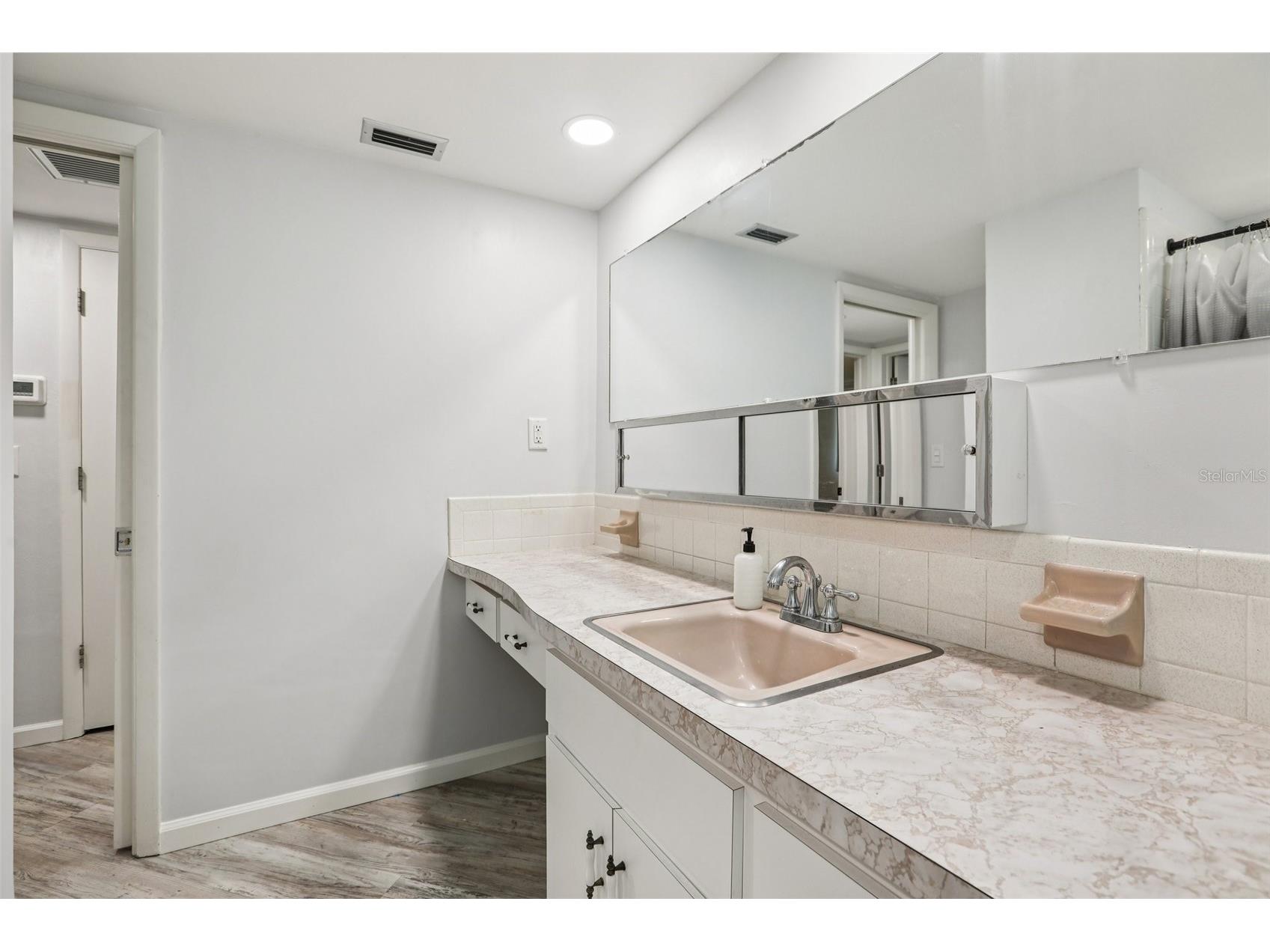 10569 Lake Vista Drive Seminole FL 33772 TB8485677 image16