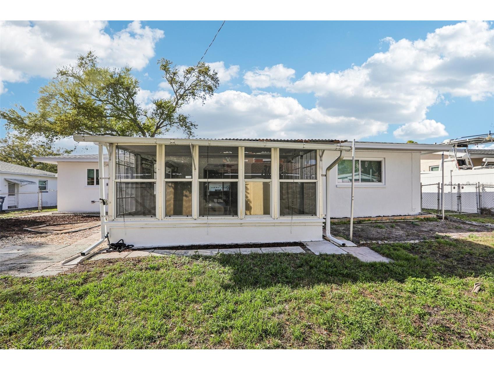 10569 Lake Vista Drive Seminole FL 33772 TB8485677 image26