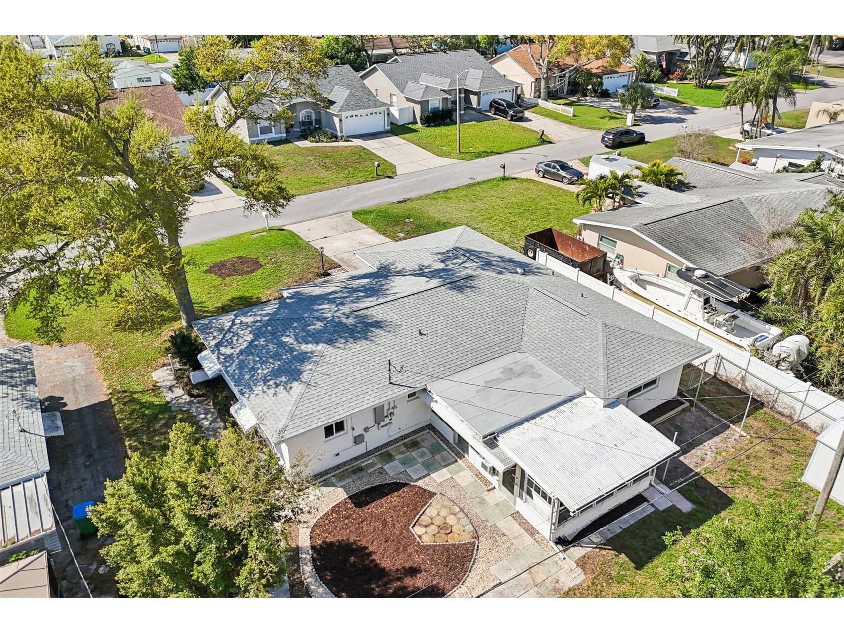 10569 Lake Vista Drive Seminole FL 33772 TB8485677 image27