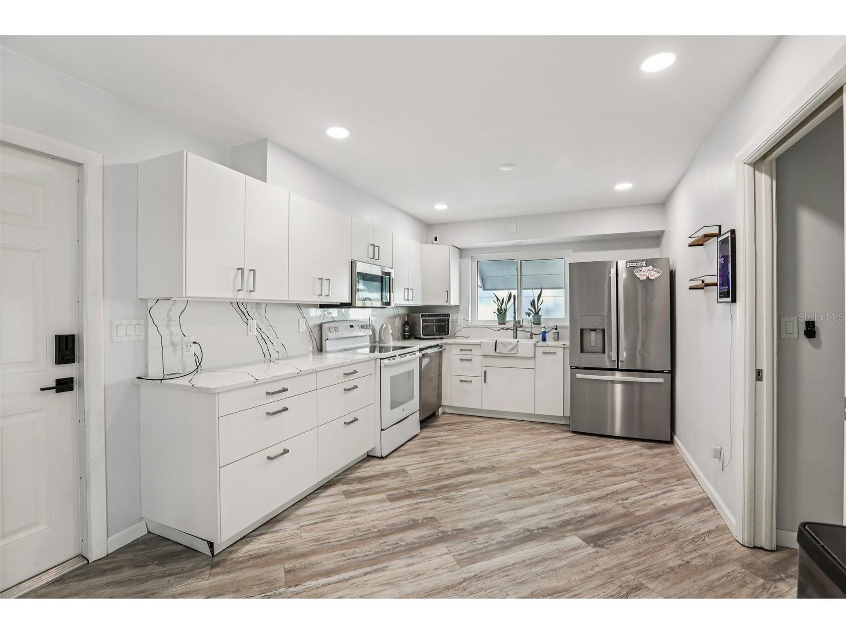 10569 Lake Vista Drive Seminole FL 33772 TB8485677 image7