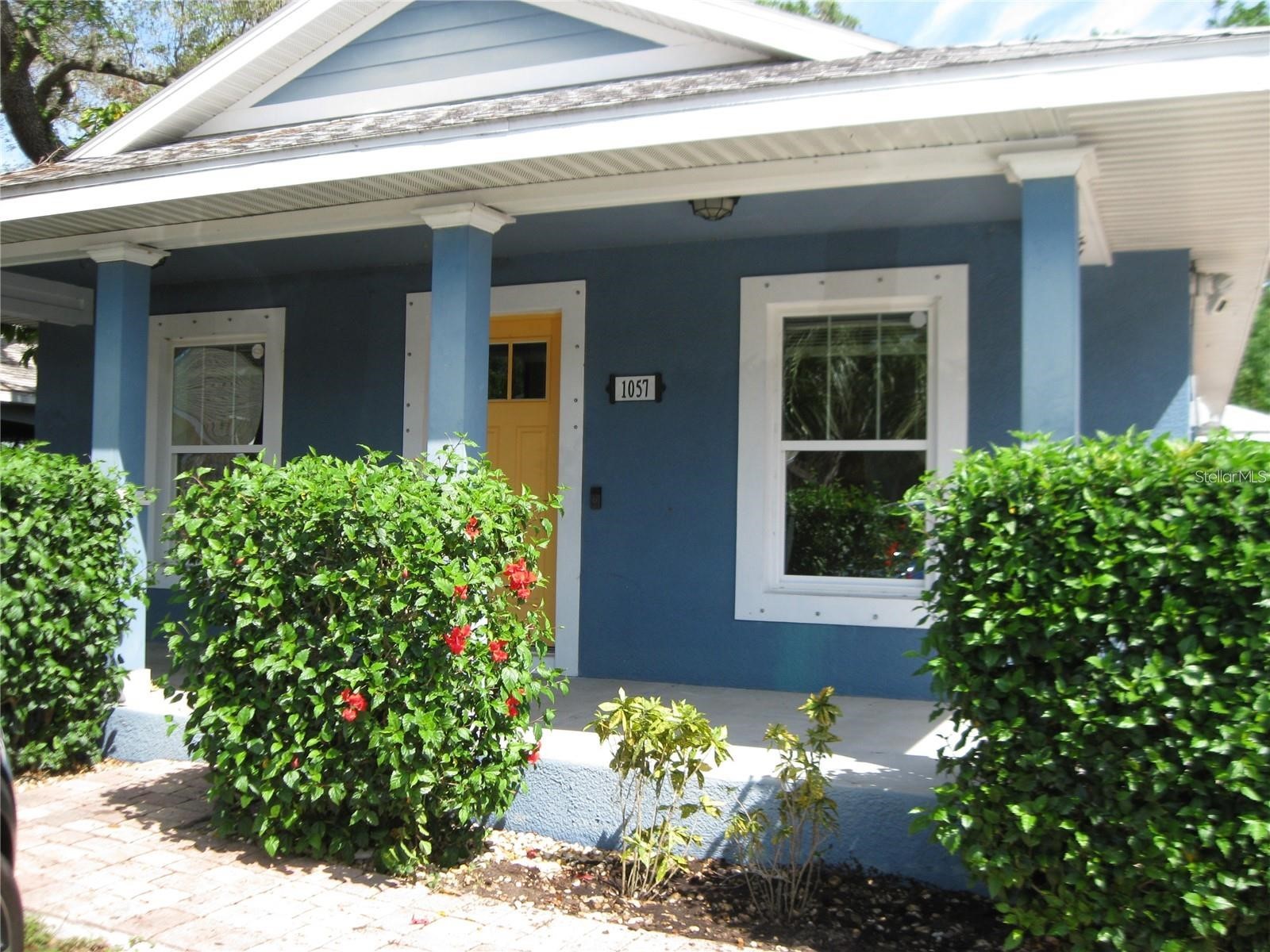 1057 32nd Street Sarasota FL 34234 A4695104 image1