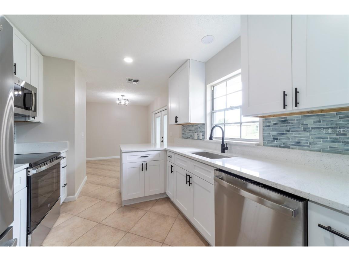 1057 Angora Street Deltona FL 32725 O6348179 image8