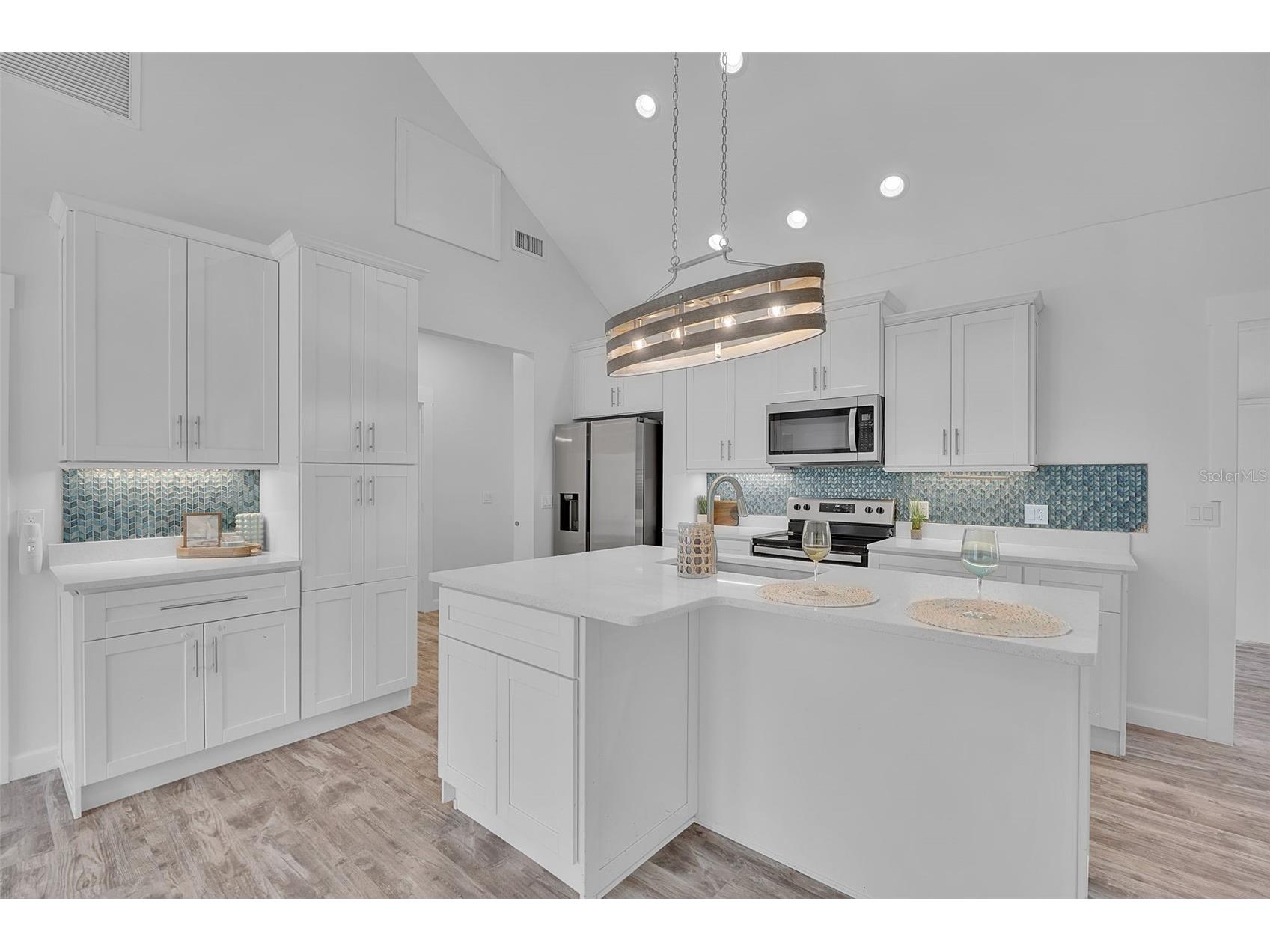 1057 Bayshore Drive Terra Ceia FL 34250 A4697049 image10