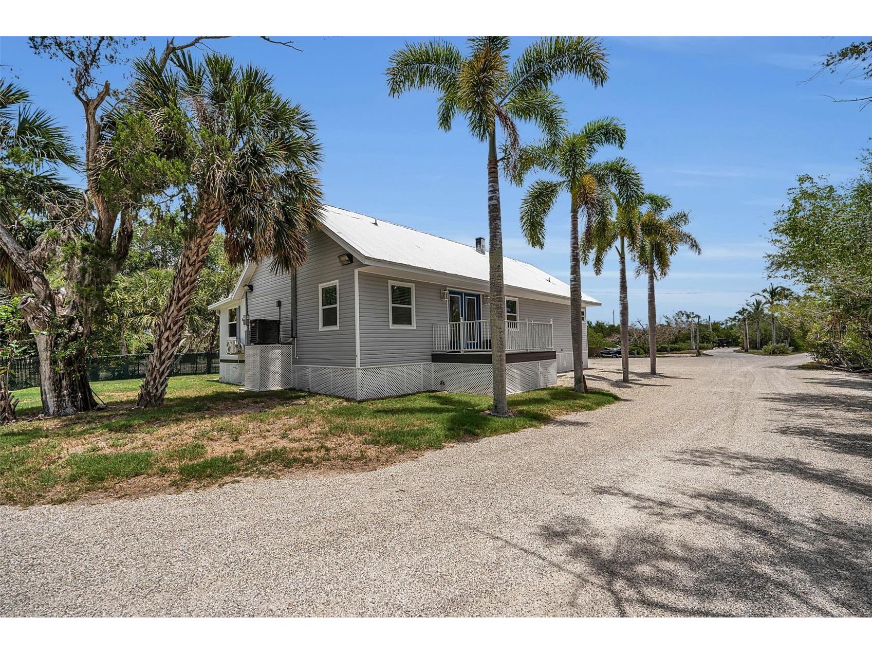 1057 Bayshore Drive Terra Ceia FL 34250 A4697049 image4