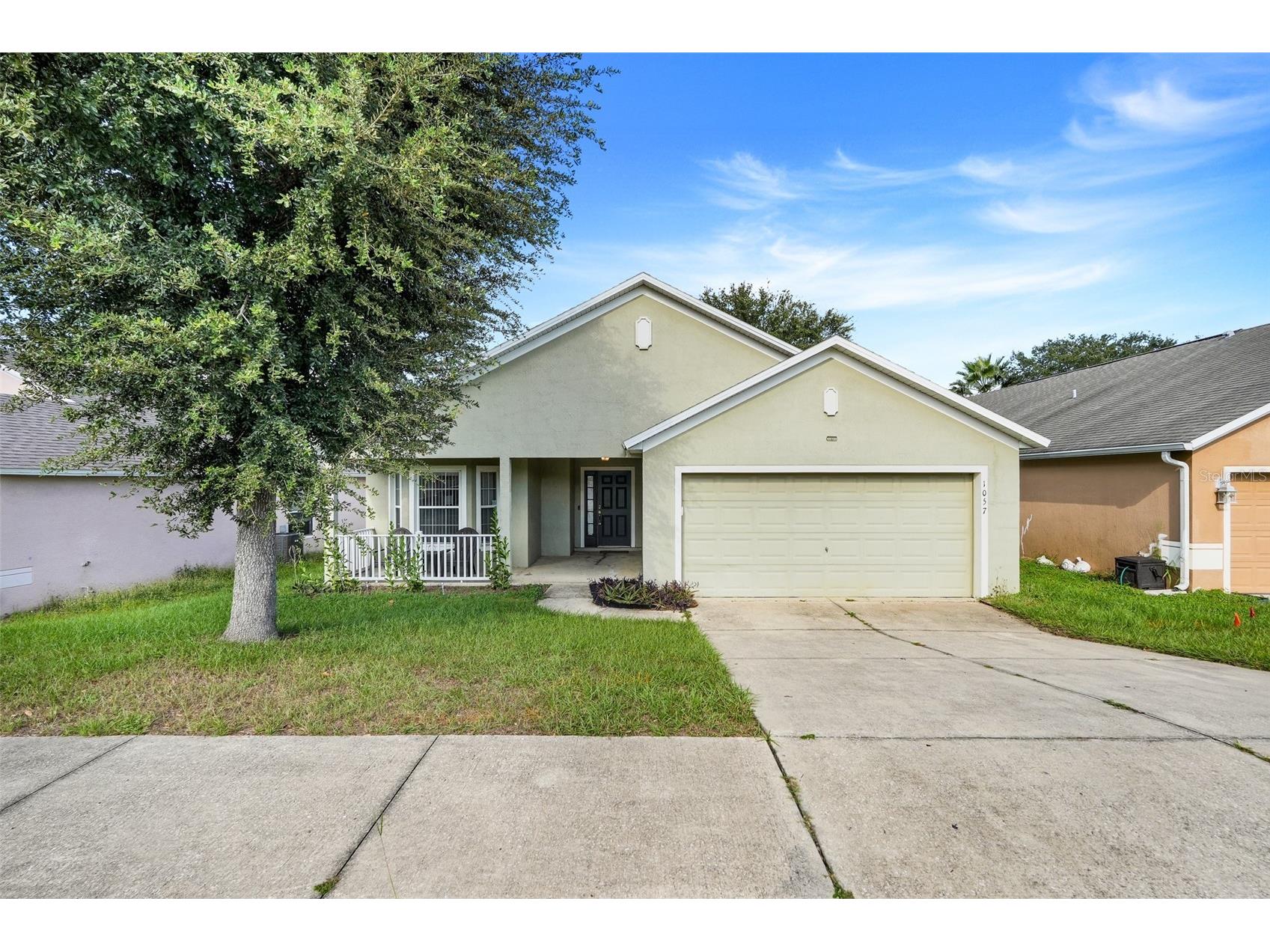 1057 Bluegrass Drive Groveland FL 34736 G5103081 image1