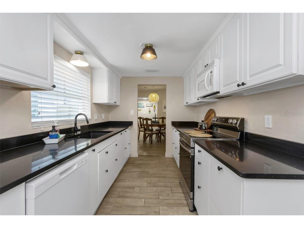 1057 Calumet Street Clearwater FL 33755 TB8445862 image21