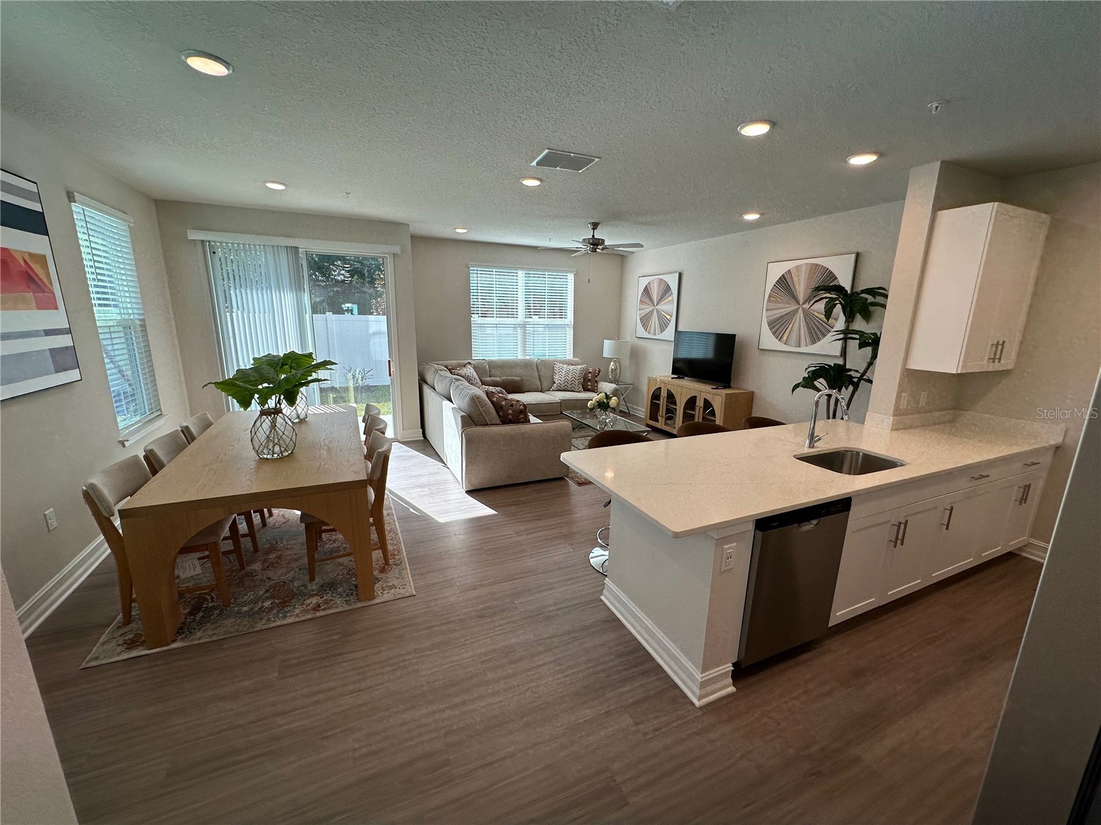 1057 E Caroline Street Tavares FL 32778 G5110124 image3