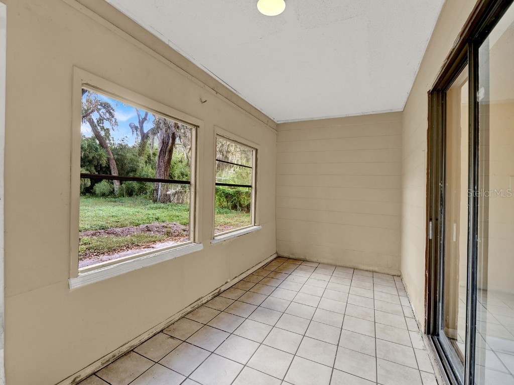 1057 Old South Drive Lakeland FL 33811 TB8320162 image35