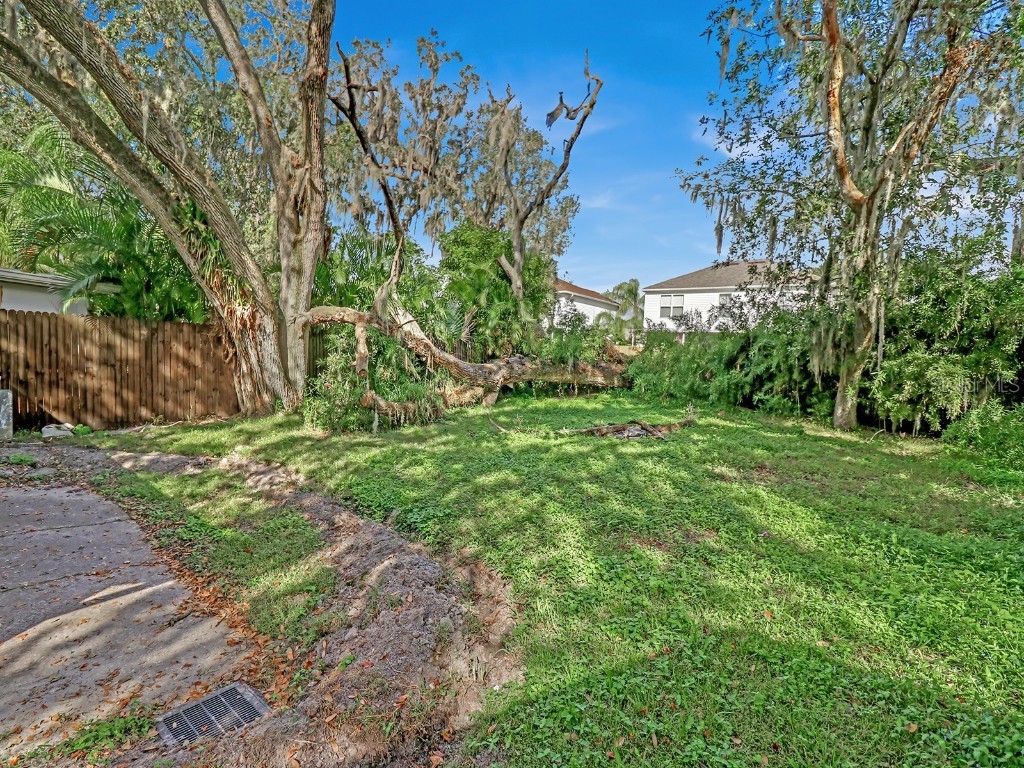 1057 Old South Drive Lakeland FL 33811 TB8320162 image40