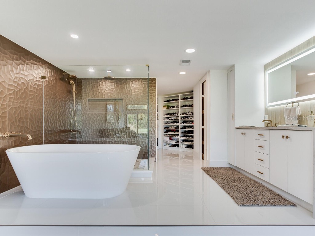 1057 Royal Troon Court Tarpon Springs FL 34688 TB8441712 image21