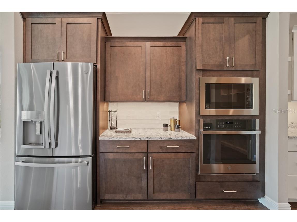 1057 Sugarloaf Key Loop Lady Lake FL 32159 G5097847 image17