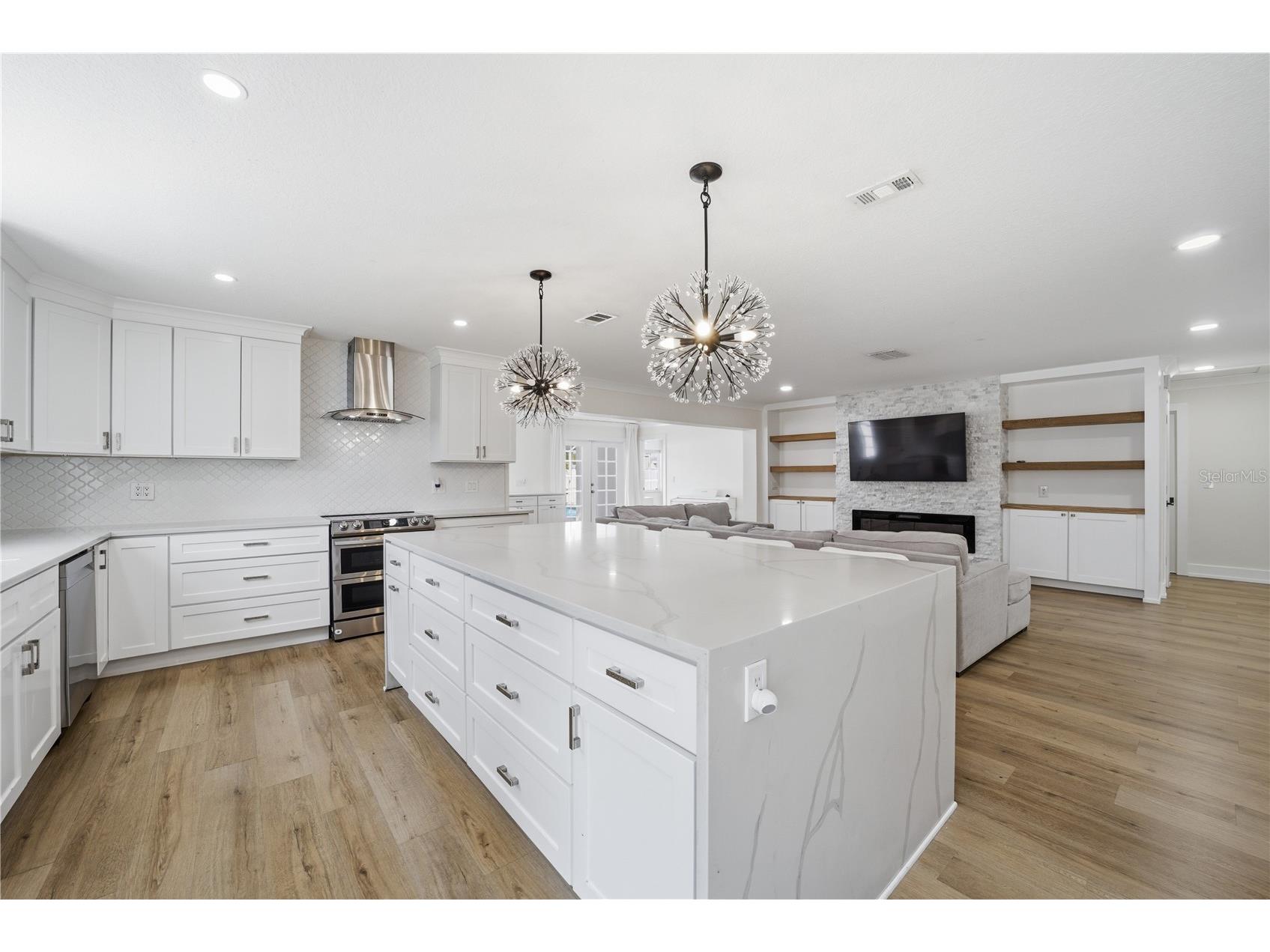 1057 Willis Avenue Sarasota FL 34232 O6401949 image9