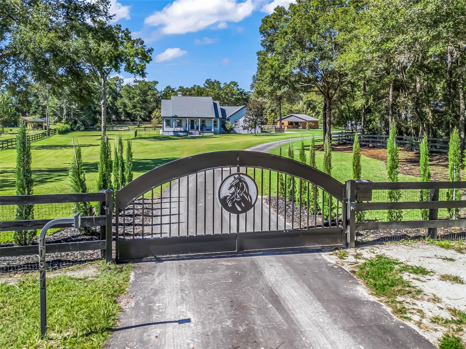 10571 NW 8th Lane Ocala FL 34482 OM712284 image1