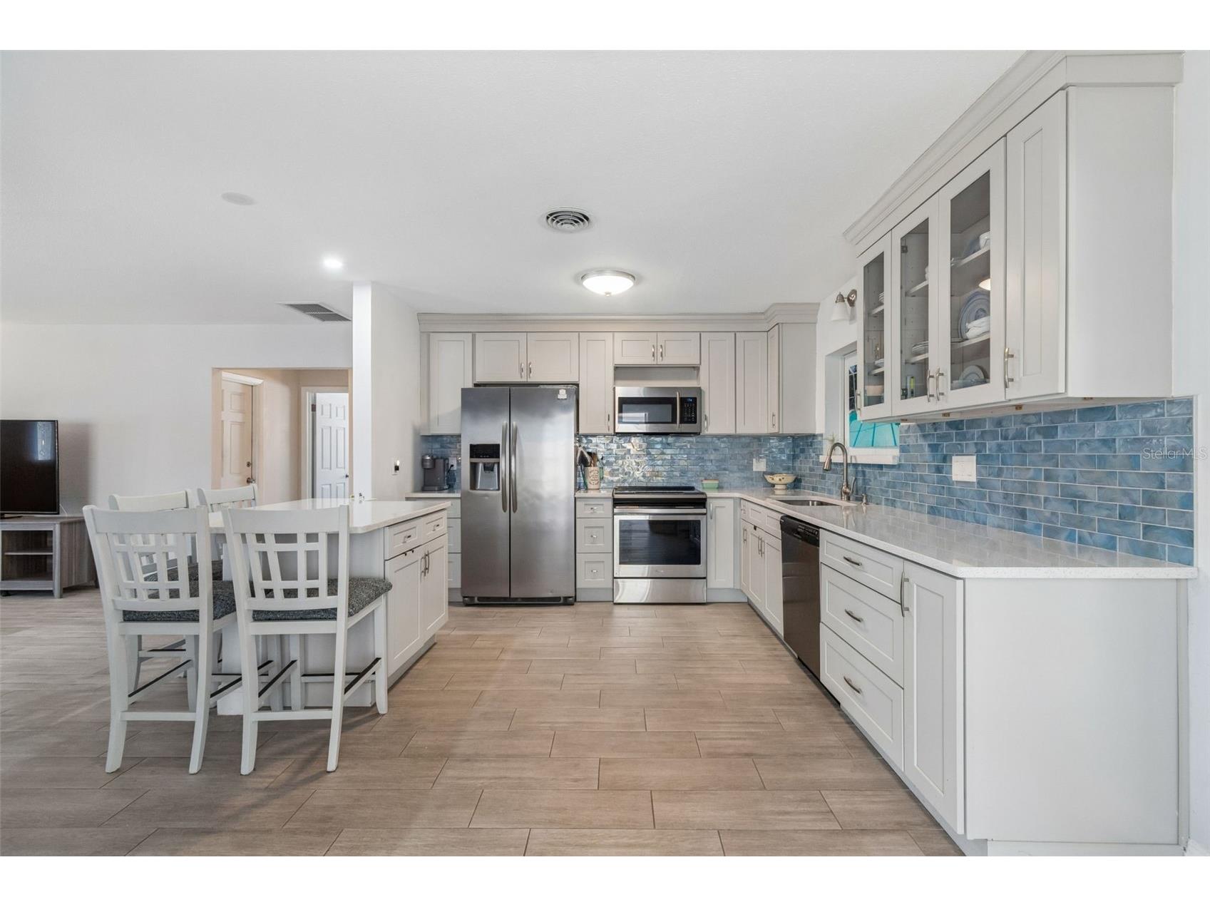 10572 Blossom Lake Drive Seminole FL 33772 TB8498010 image10