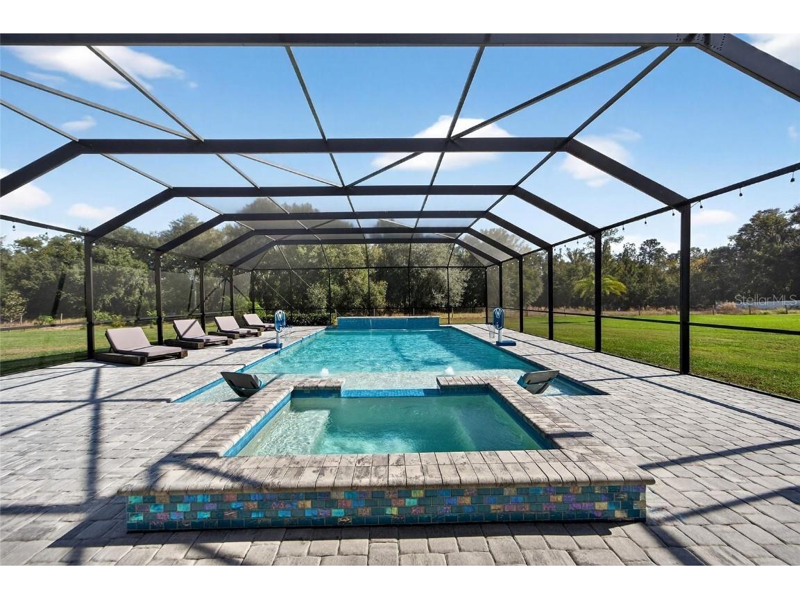 10579 Meadowrun Drive Lithia FL 33547 TB8454267 image2